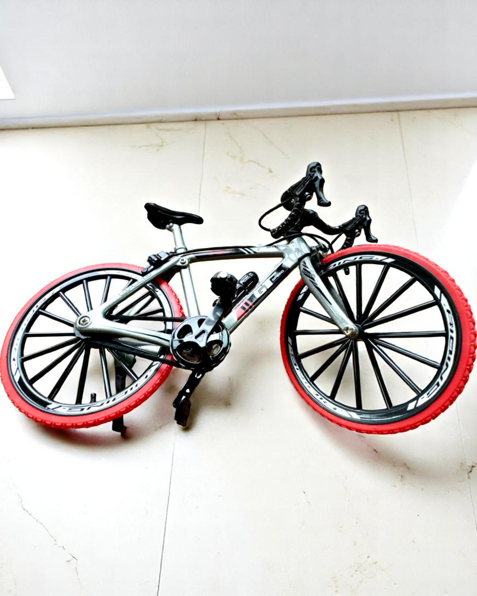 Mini-Rudergerät „Speedster“ – Sammlermodell mit Gravuroption, 2 Varianten zur Auswahl