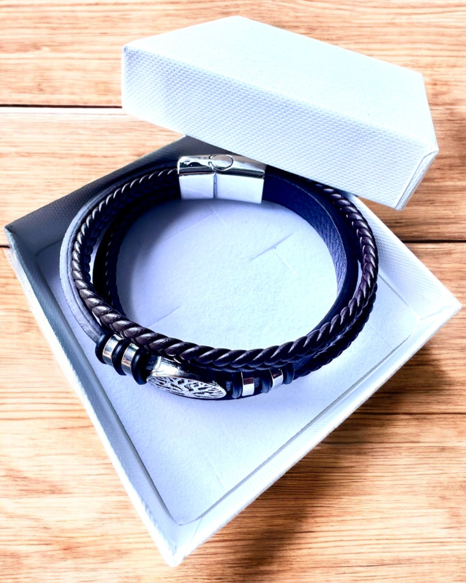 Armband "Baum des Lebens" mit Personalisierungsmöglichkeit als Geschenk, 3 Farbvarianten