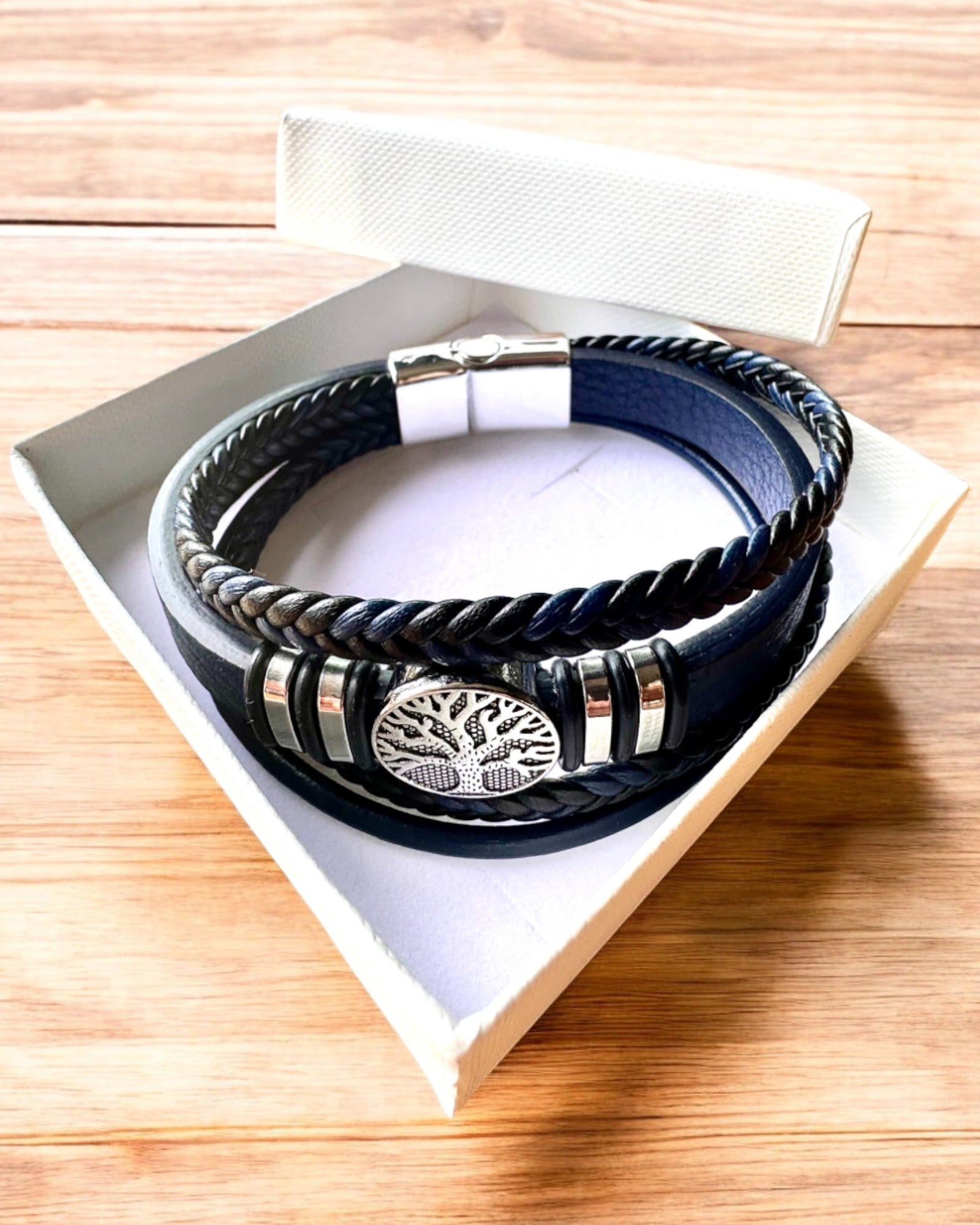 Armband "Baum des Lebens" mit Personalisierungsmöglichkeit als Geschenk, 3 Farbvarianten