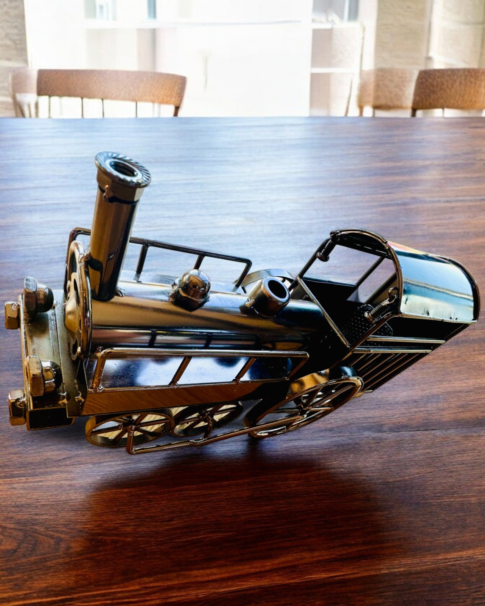 Lokomotive aus Eisen „Retro Express“ – Dekoration, Modell, handgefertigt mit Gravurmöglichkeit als Geschenk