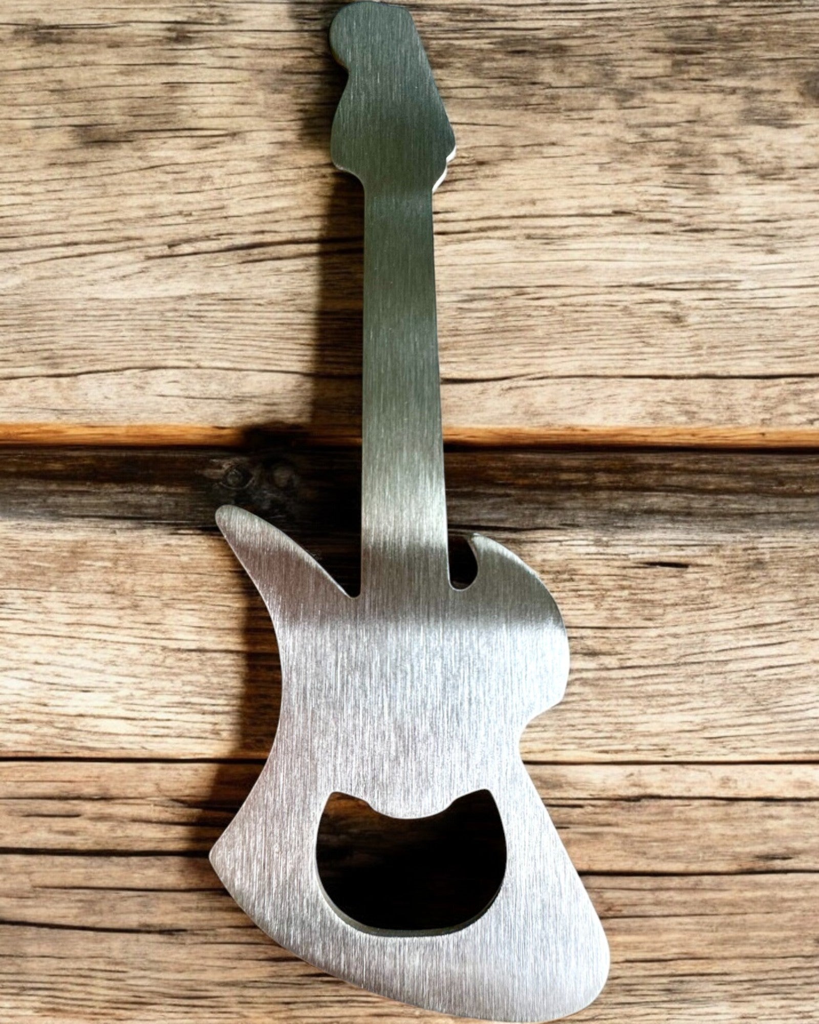 Flaschenöffner Gitarre Rock'n'Open, 2 Varianten, Personalisierung mit Gravur als Geschenk