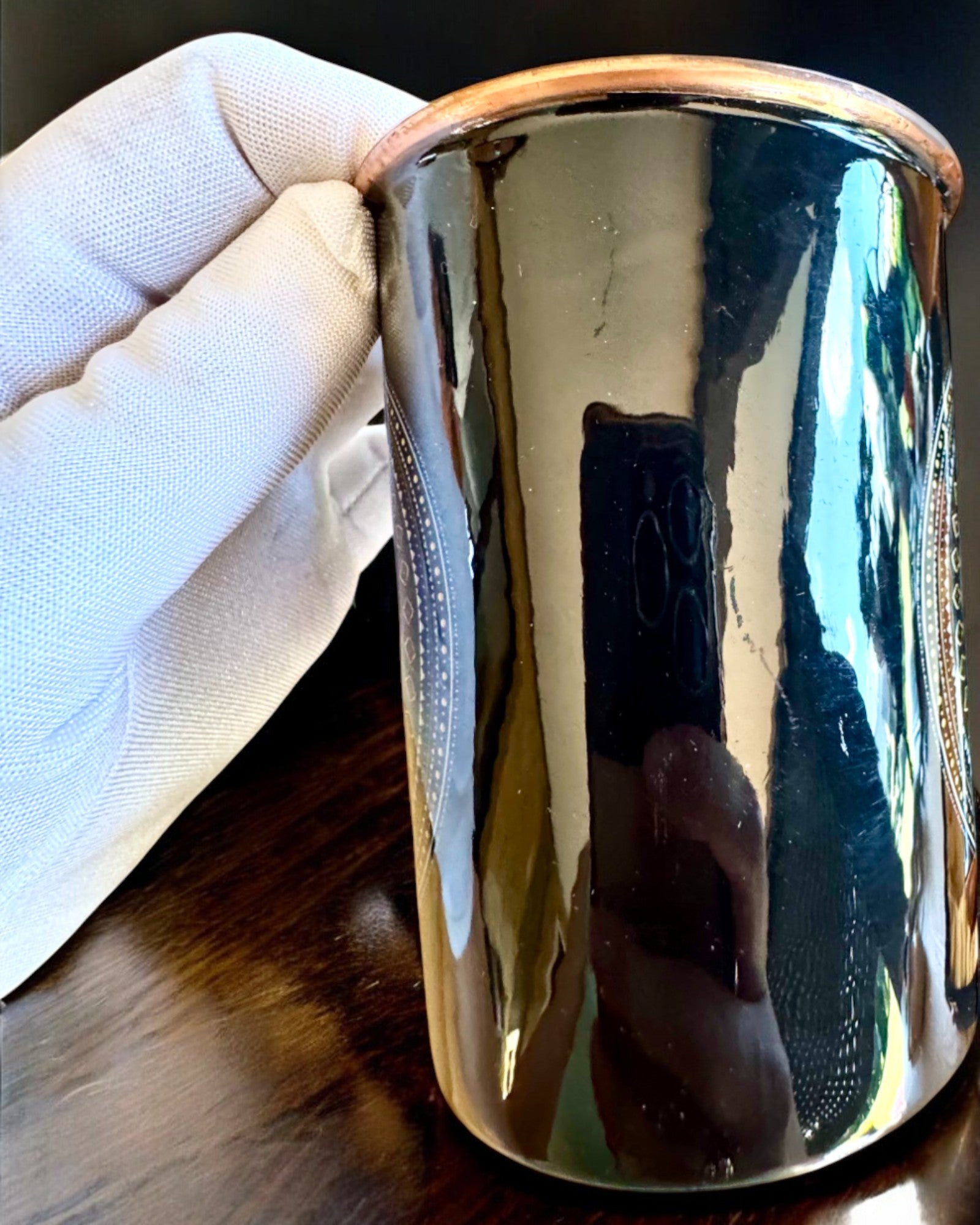 Kupfer-Set Mandala – Flasche 1L + 2 Becher im Etui, Möglichkeit der Personalisierung mit Gravur als Geschenk