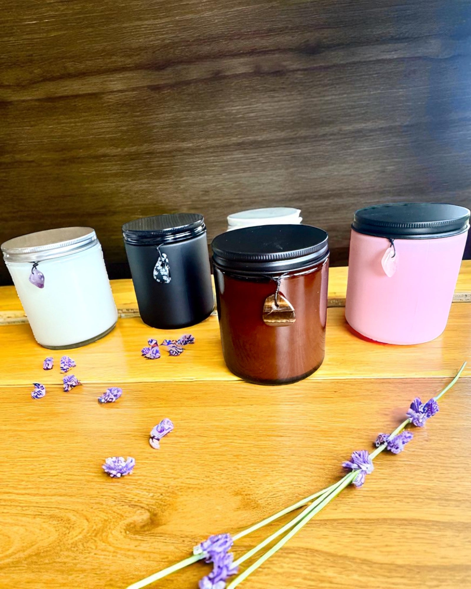 Intentionale Sojakerze Amethyst – Ruhe, Harmonie und Reinigung, 250 ml, Personalisierung als Geschenk möglich