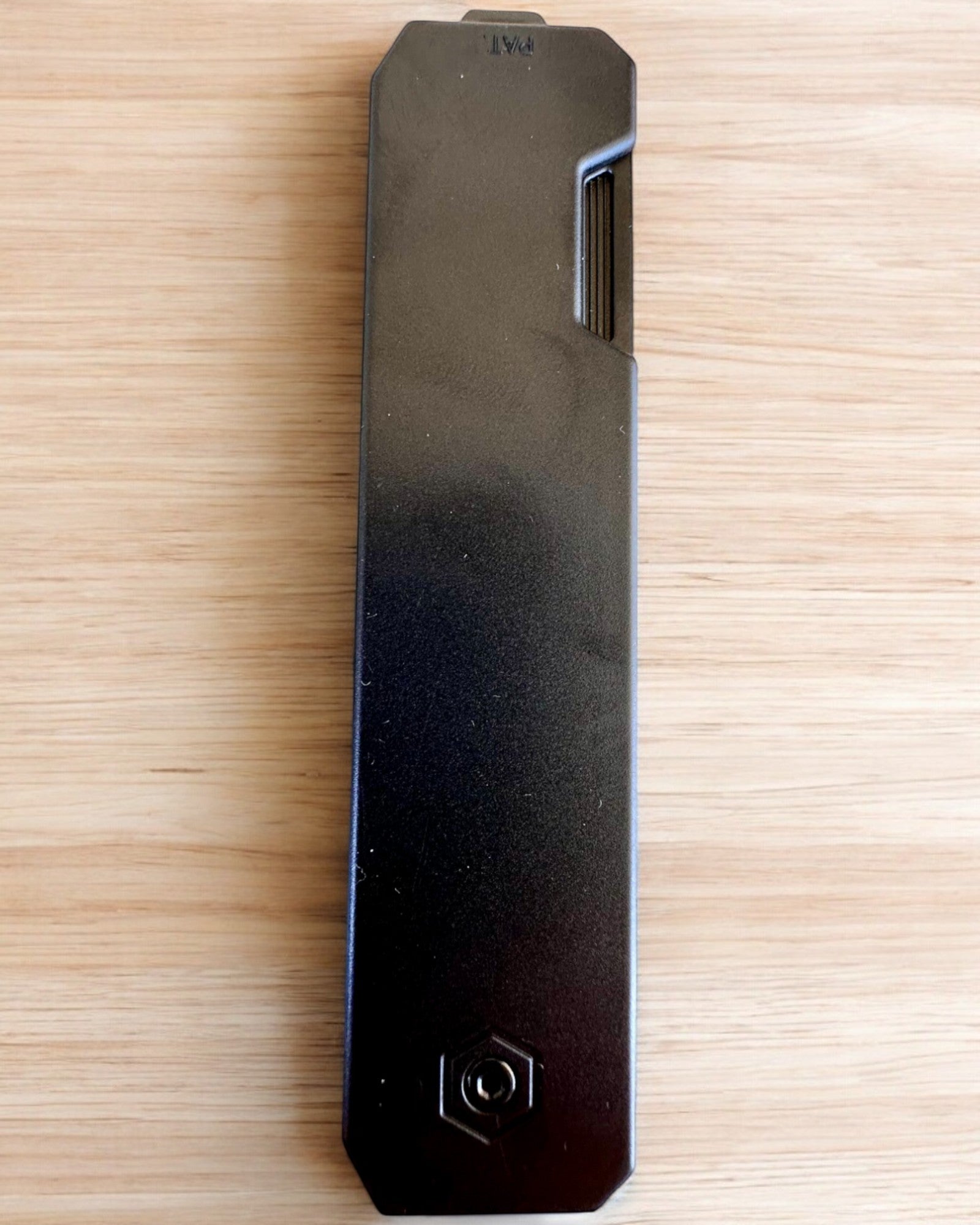 Comblok - Faltbarer Multifunktionskamm, personalisierbar mit Gravur als Geschenk