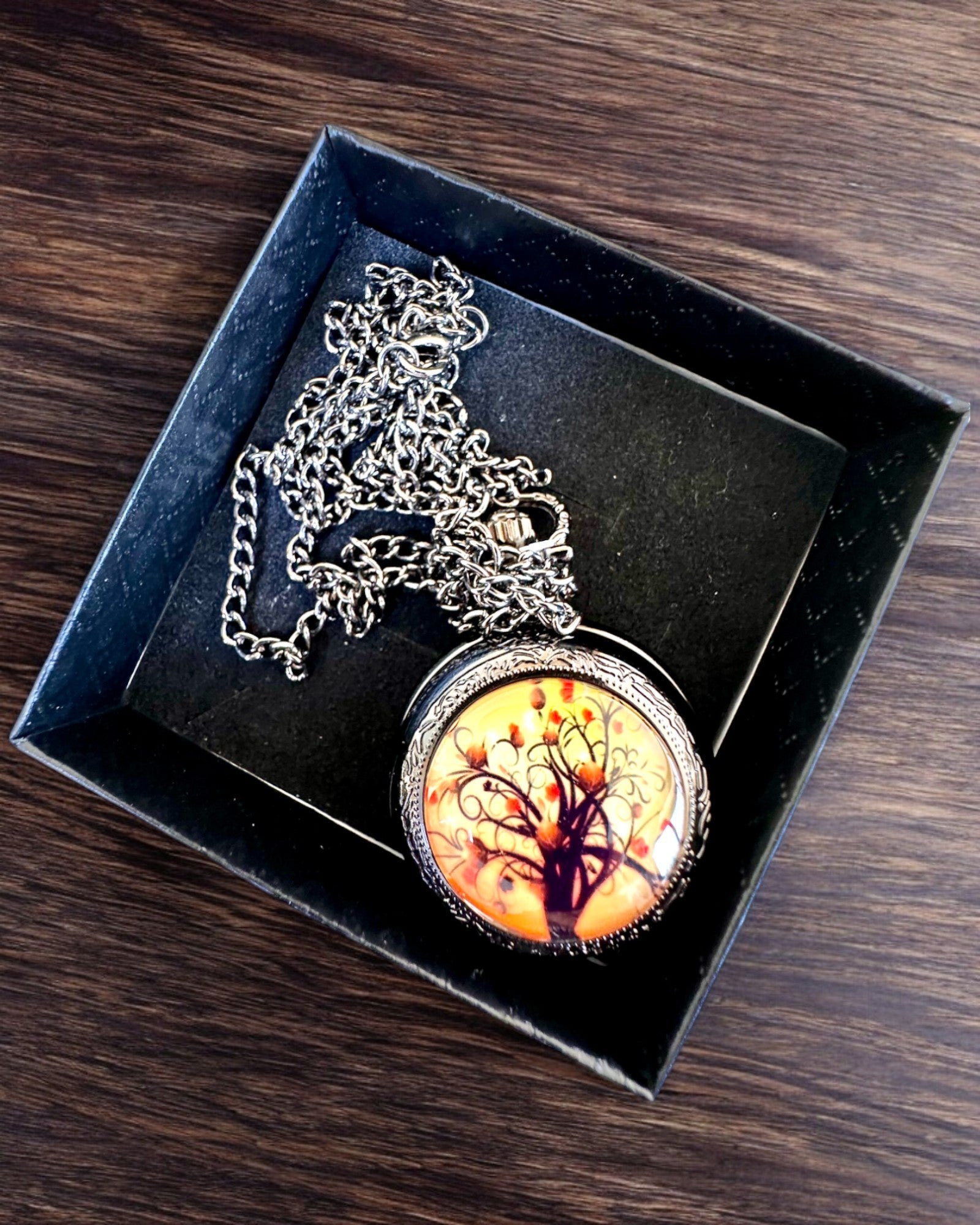 Taschenuhr "Baum des Lebens" mit Gravurmöglichkeit als Geschenk