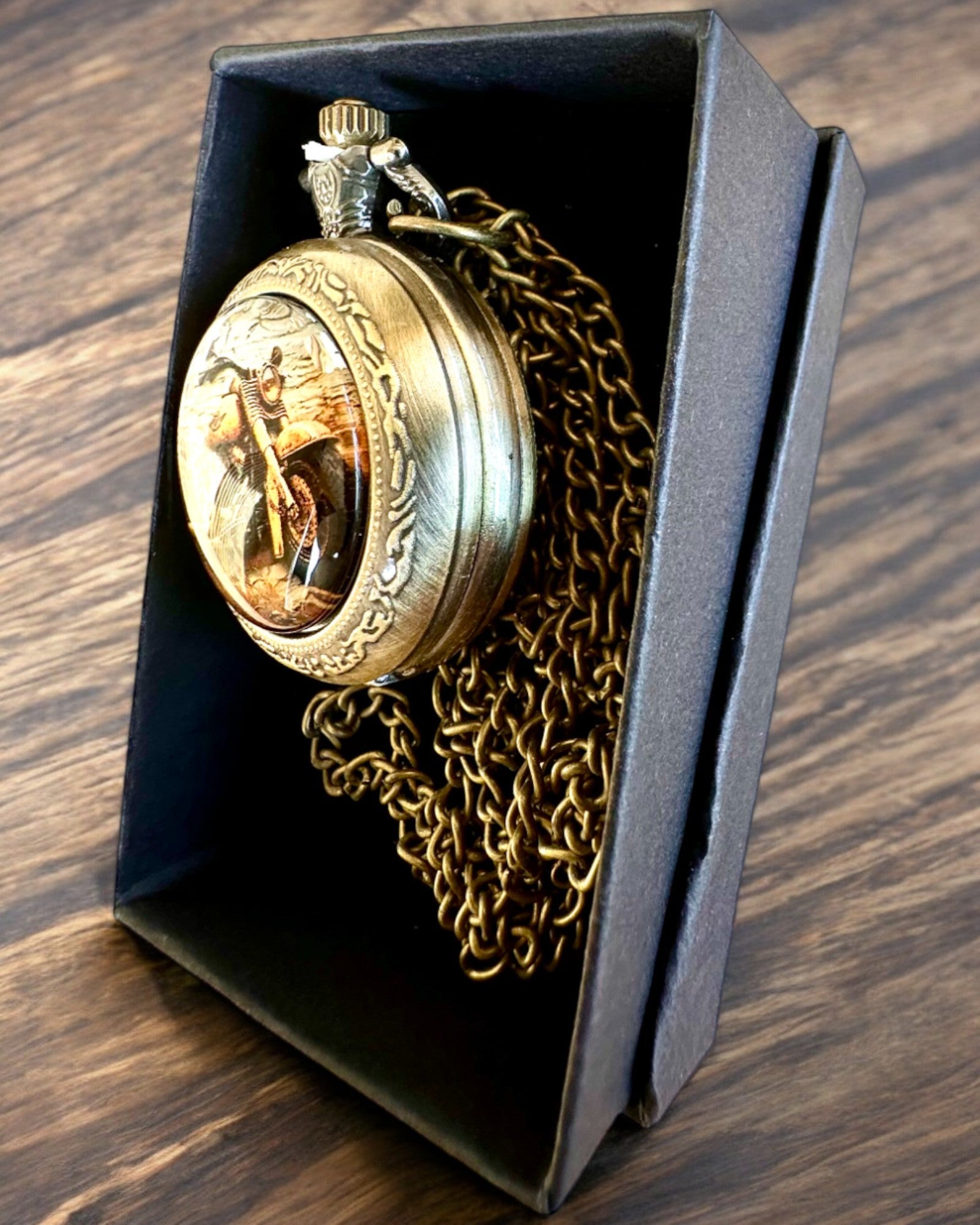 Retro Taschenuhr "Motorradstil", personalisierbar mit Gravur als Geschenk