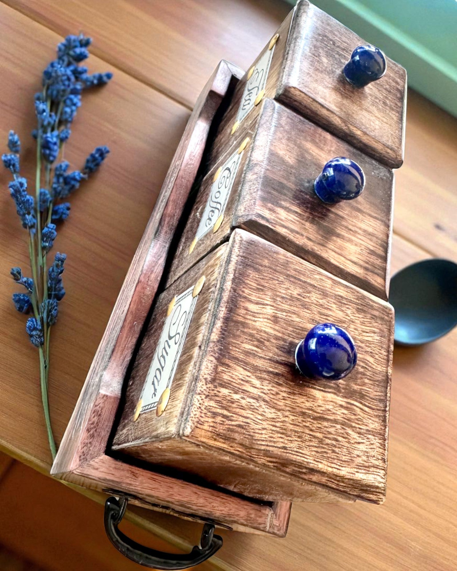 Set Royal Trio – Tee, Kaffee, Zucker aus Shisham-Holz, handgefertigt, mit Gravuroption als Geschenk