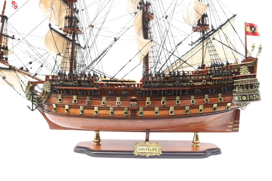 Segelschiffmodell des Schiffs San Felipe 80cm, Möglichkeit zur Personalisierung durch Gravur