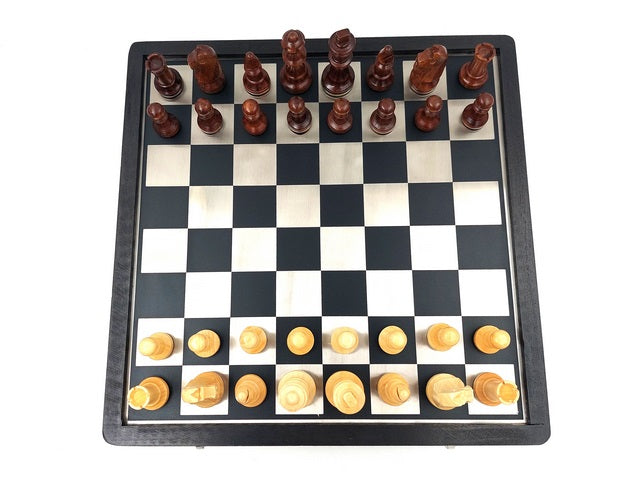 Holz-Metall-Schach 33x33cm - G334B