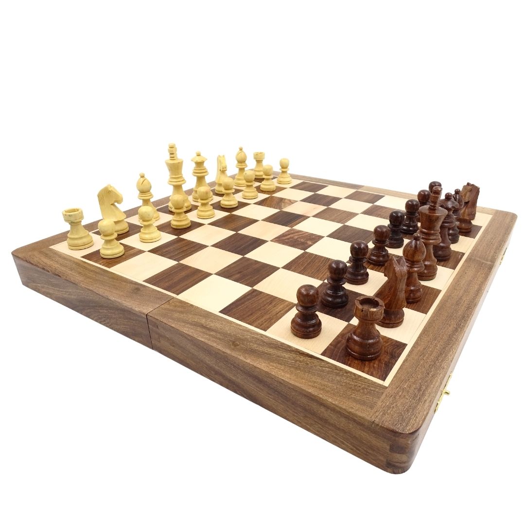 Holz-Schachspiel 40×40 cm– kleiner Mangel – klappbares Schachbrett - G114