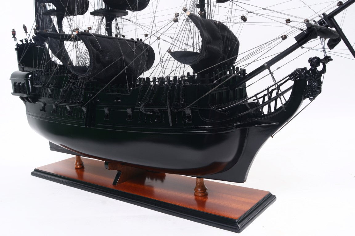 Black Pearl Modell eines Piratenschiffs – Länge 89cm – BP80R
