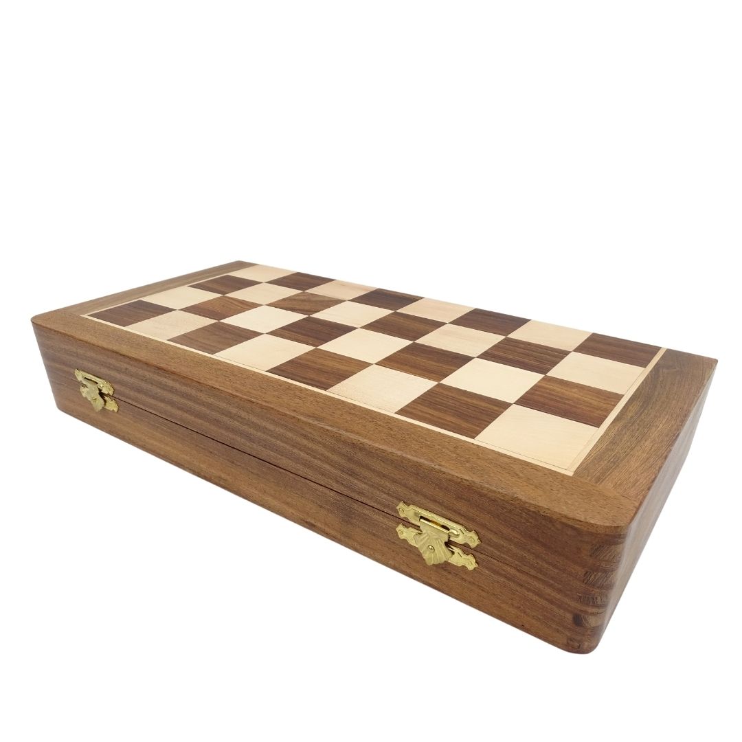 Holz-Schachspiel 40×40 cm– kleiner Mangel – klappbares Schachbrett - G114