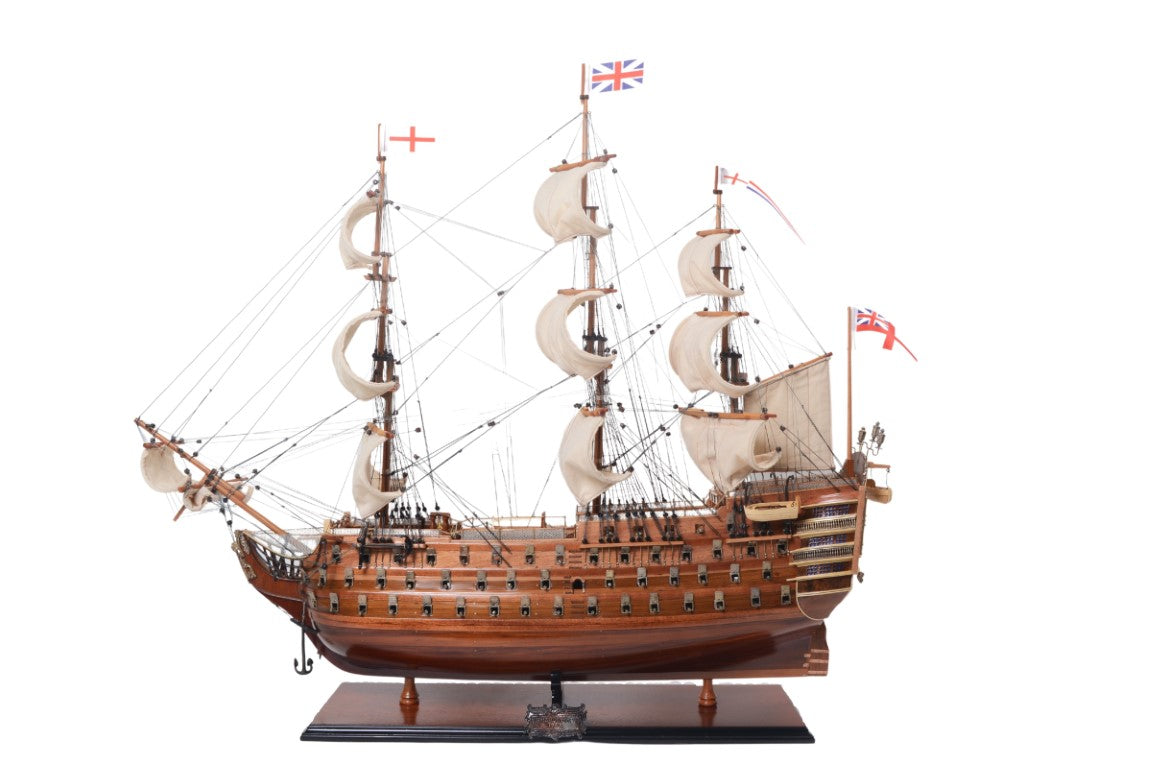 Exklusives Modell des Segelschiffs HMS Victory VIC80R