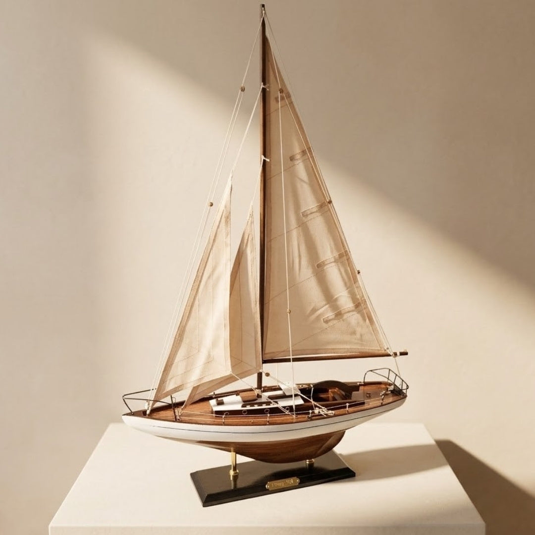 Modell einer Segelyacht - maritime Dekoration 66 cm – 50445