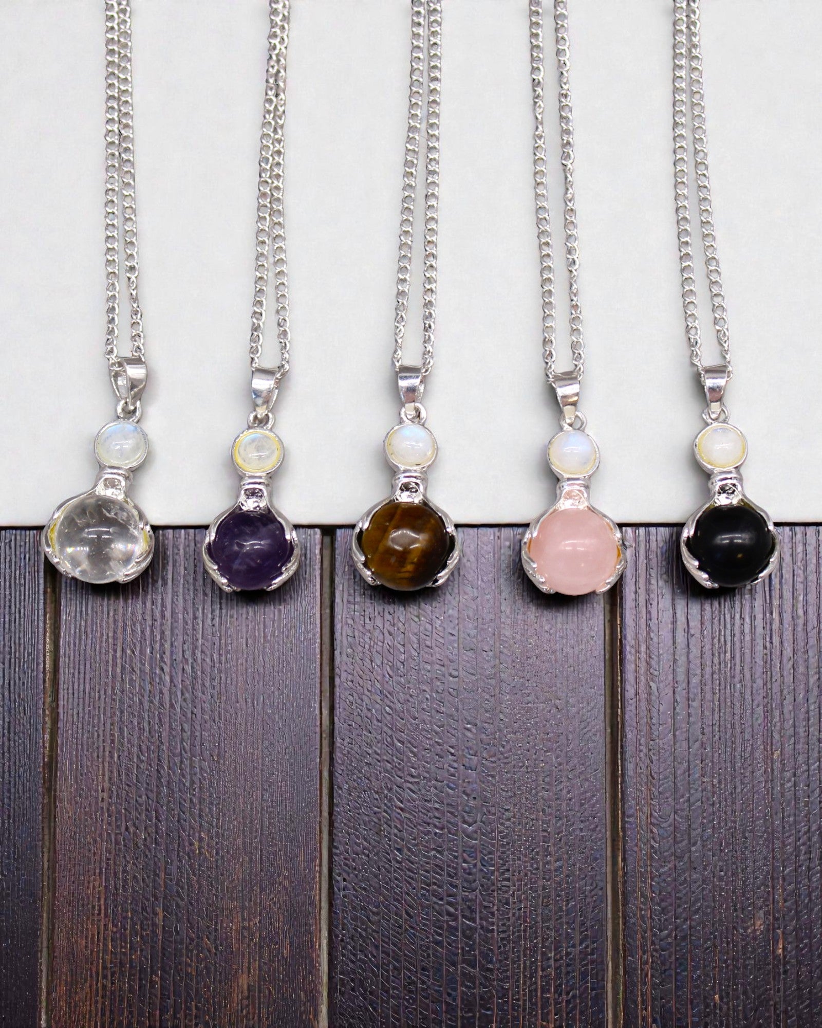 Amethyst-Hände – Anhänger der heilenden Hände aus Amethyst