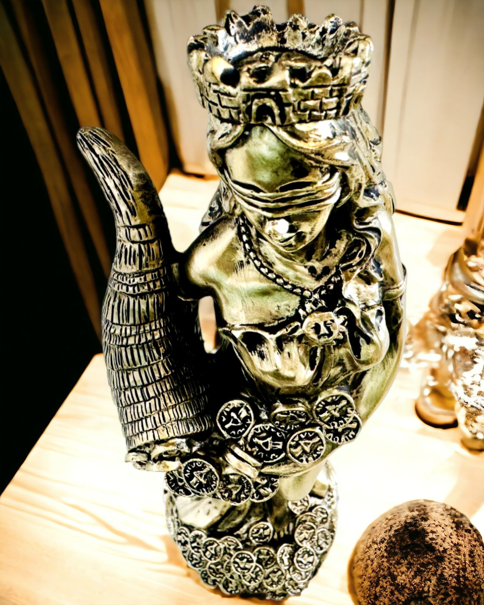 "Statue der Göttin Abundanz" - Dekorative Harzstatue des Glücks für Zuhause und Büro