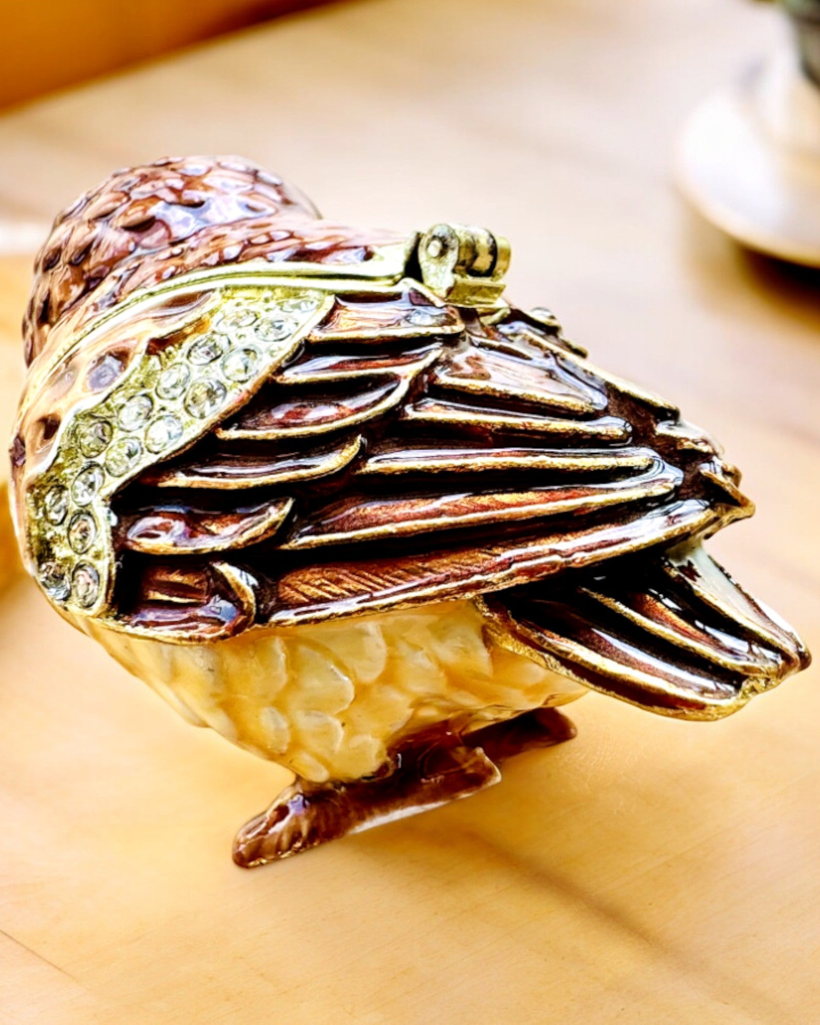 Charmante Eule mit Kristallen - Schmuckversteck mit Personalisierung durch Gravur, Geschenk