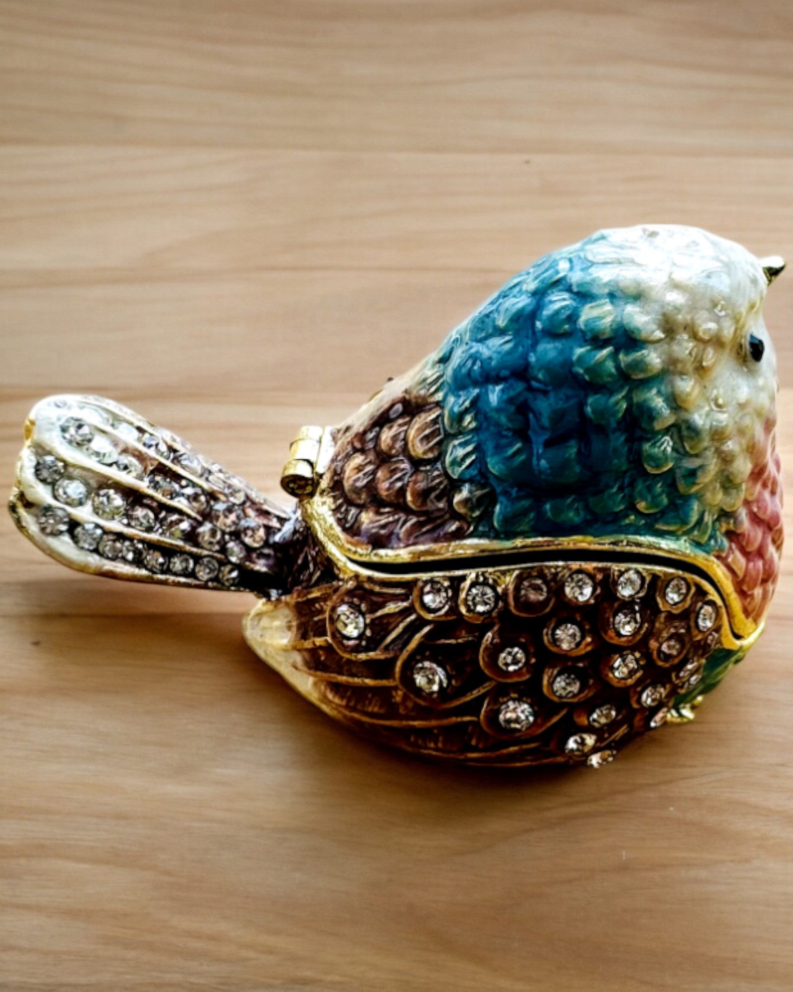 Bunter Spatz mit Gravur - Zauberhaftes Versteck für Schätze