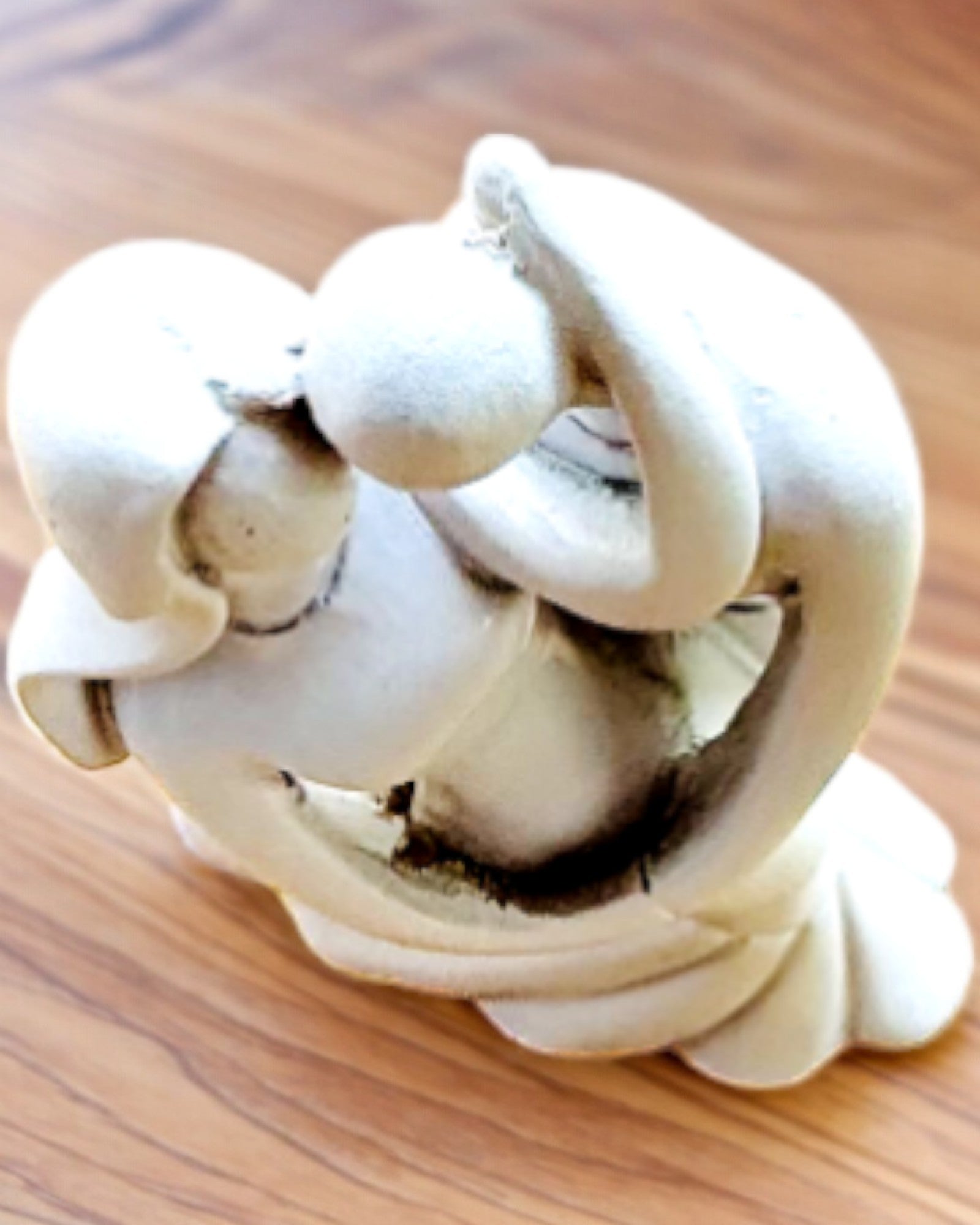 Elegante Verbindung - Kleine Dekorationsfigur mit Gravuroption - Farbe Weiß