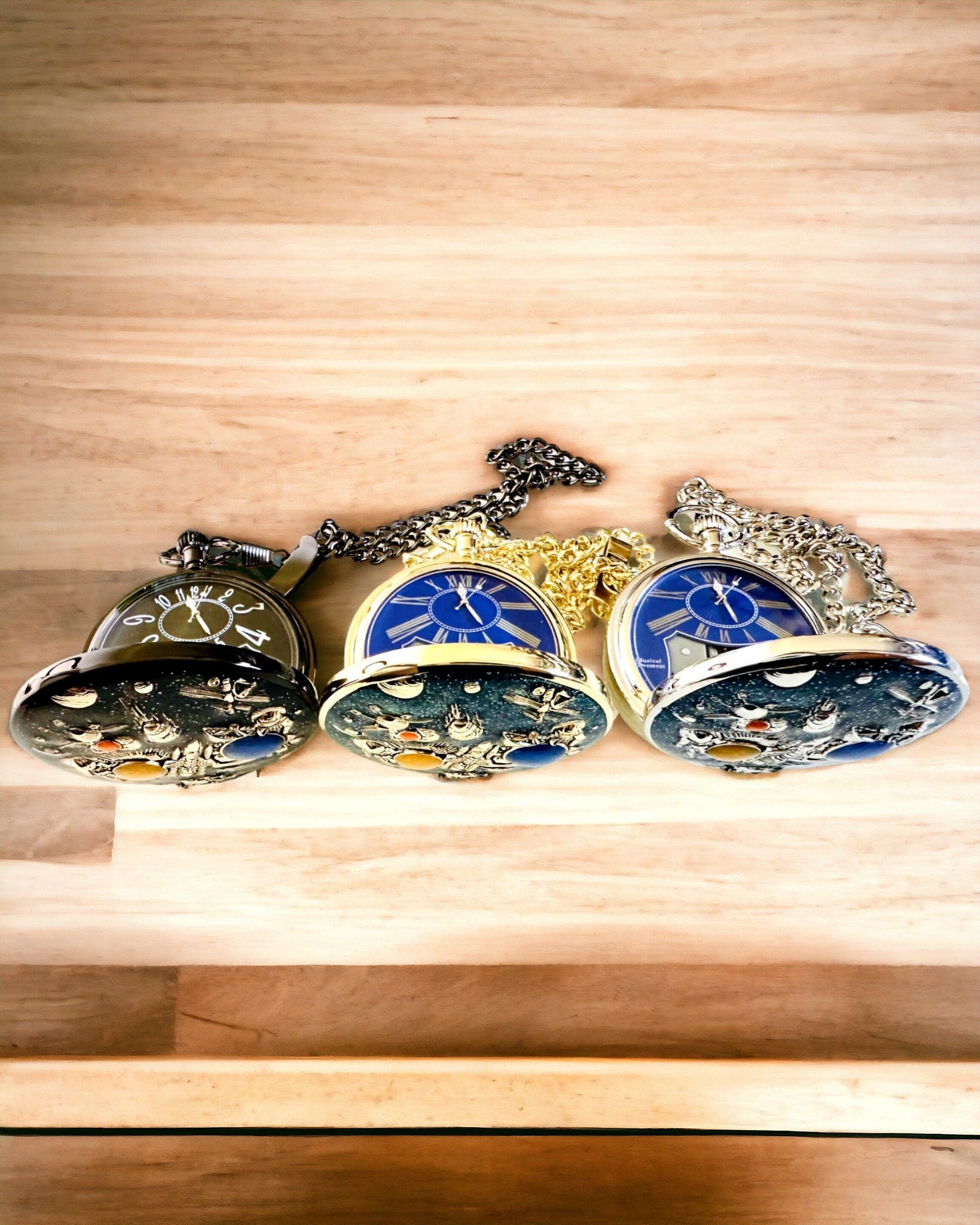 Taschenuhr "Astrum Temporis" - Silberrahmen. Möglichkeit zur Personalisierung mit Gravur