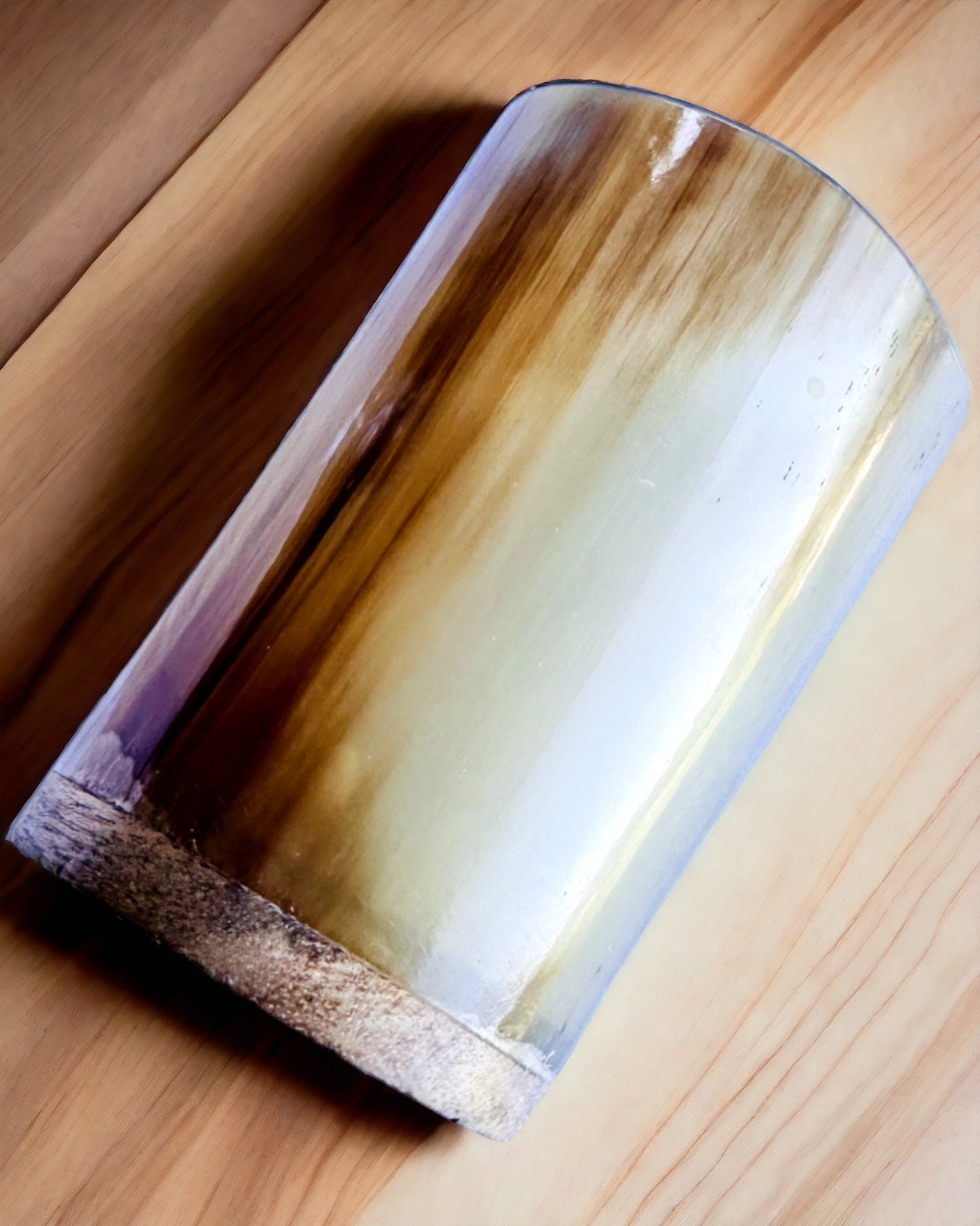 Handgefertigte kleine Tasse mit Gravurmöglichkeit, indisches Glas Tasse, Personalisierung als Geschenk möglich, Gravur. Helle Farbe