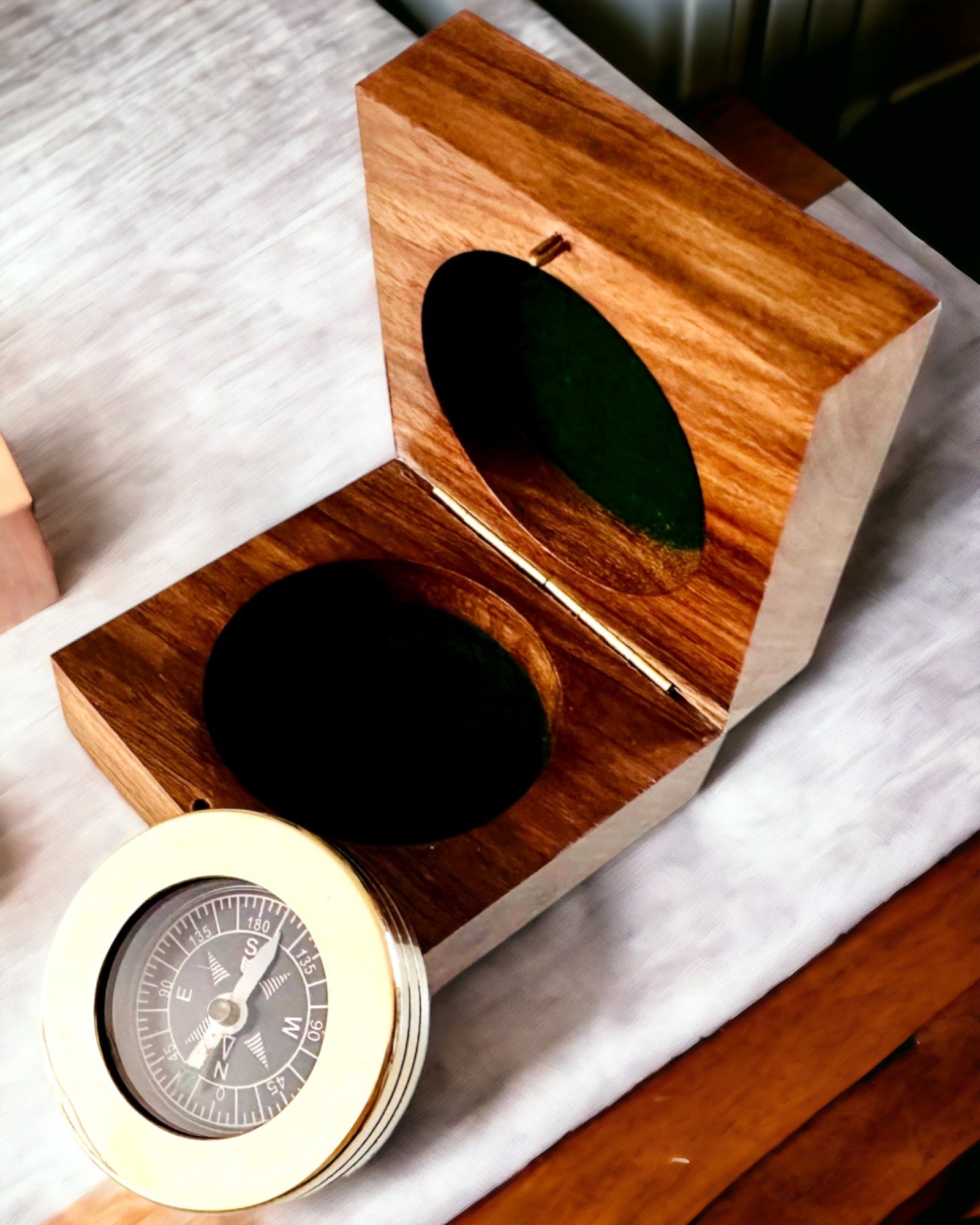 Reisekompass Rajput mit Personalisierungsmöglichkeit - als Geschenk