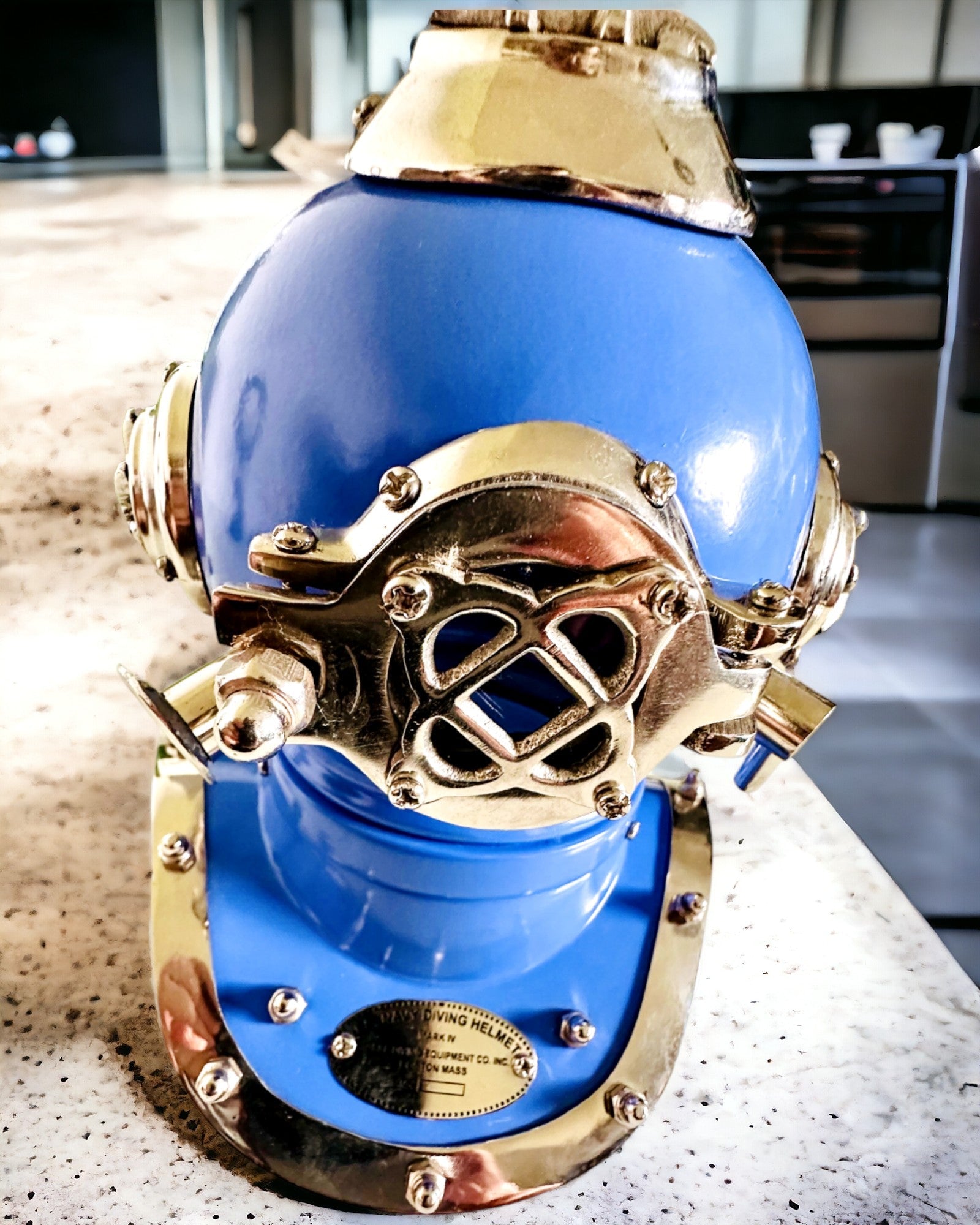 Tiefseeforscherhelm - Sammleredition mit Gravurmöglichkeit, 35 cm, Geschenk für Feuerwehrmann oder Taucher