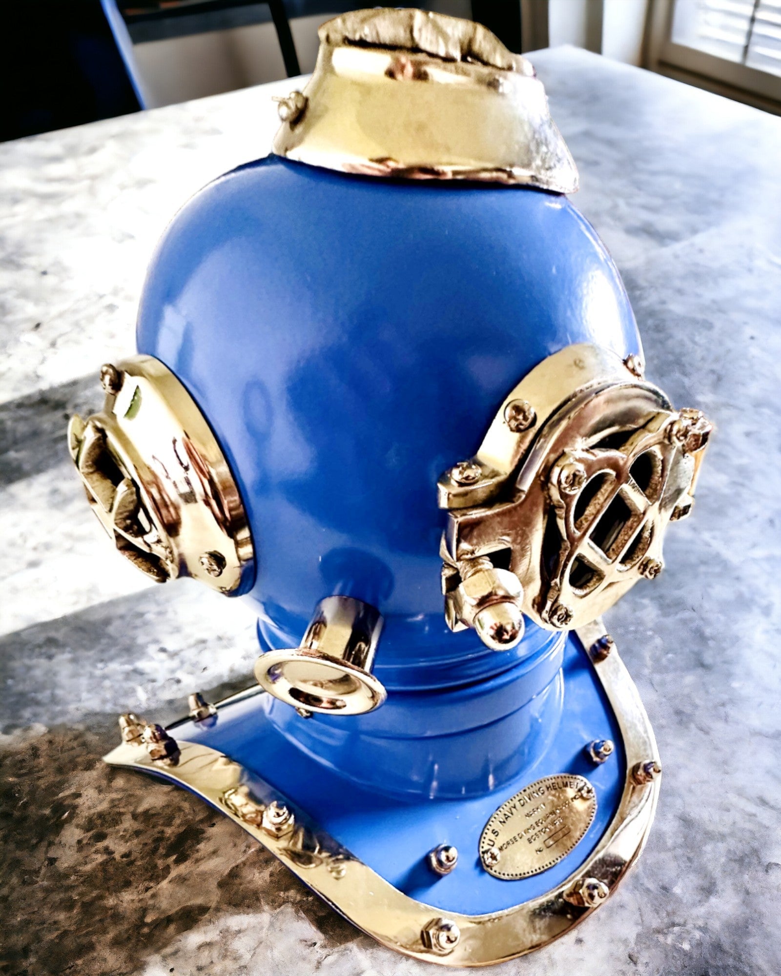 Tiefseeforscherhelm - Sammleredition mit Gravurmöglichkeit, 35 cm, Geschenk für Feuerwehrmann oder Taucher