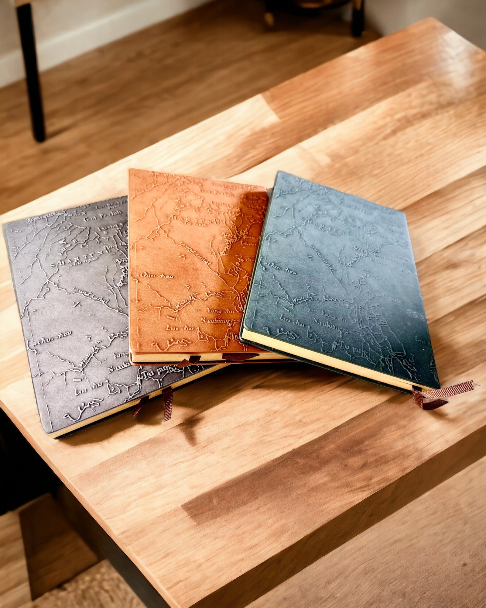 Notizbücher mit Segelmotiv „Nautica“ mit Personalisierungsoption durch Gravur, als Geschenk
