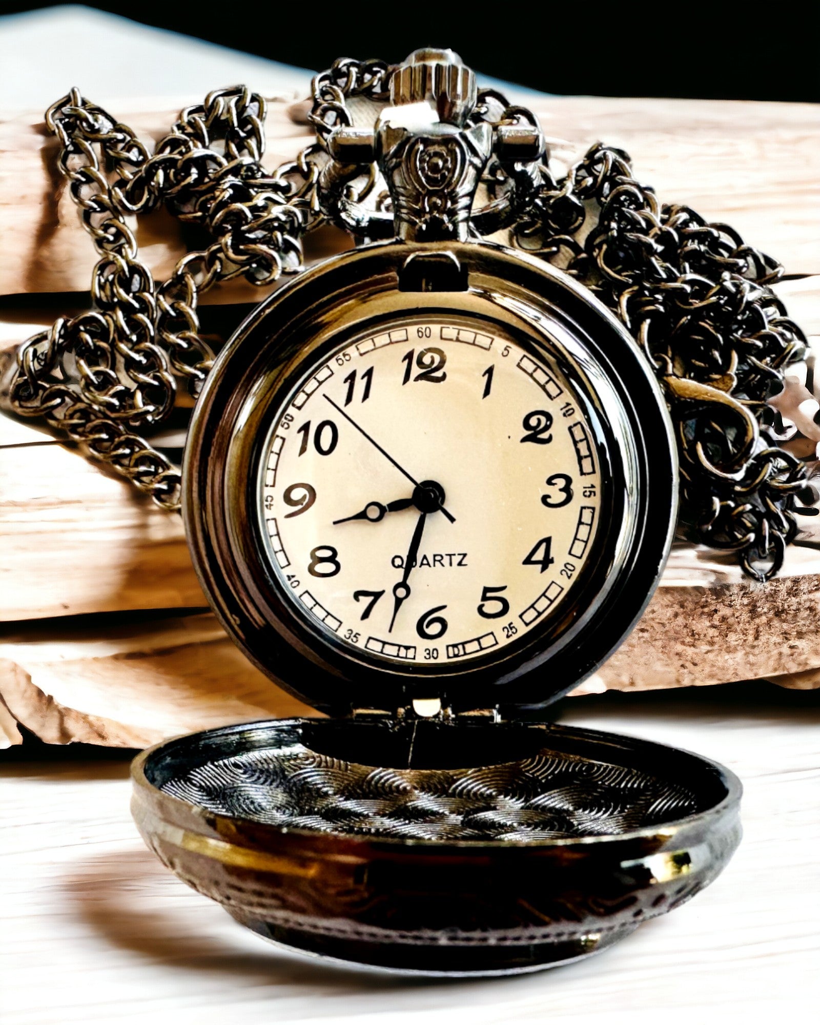 Taschenuhr Quarz "Legendäres Universum" mit Gravuroption