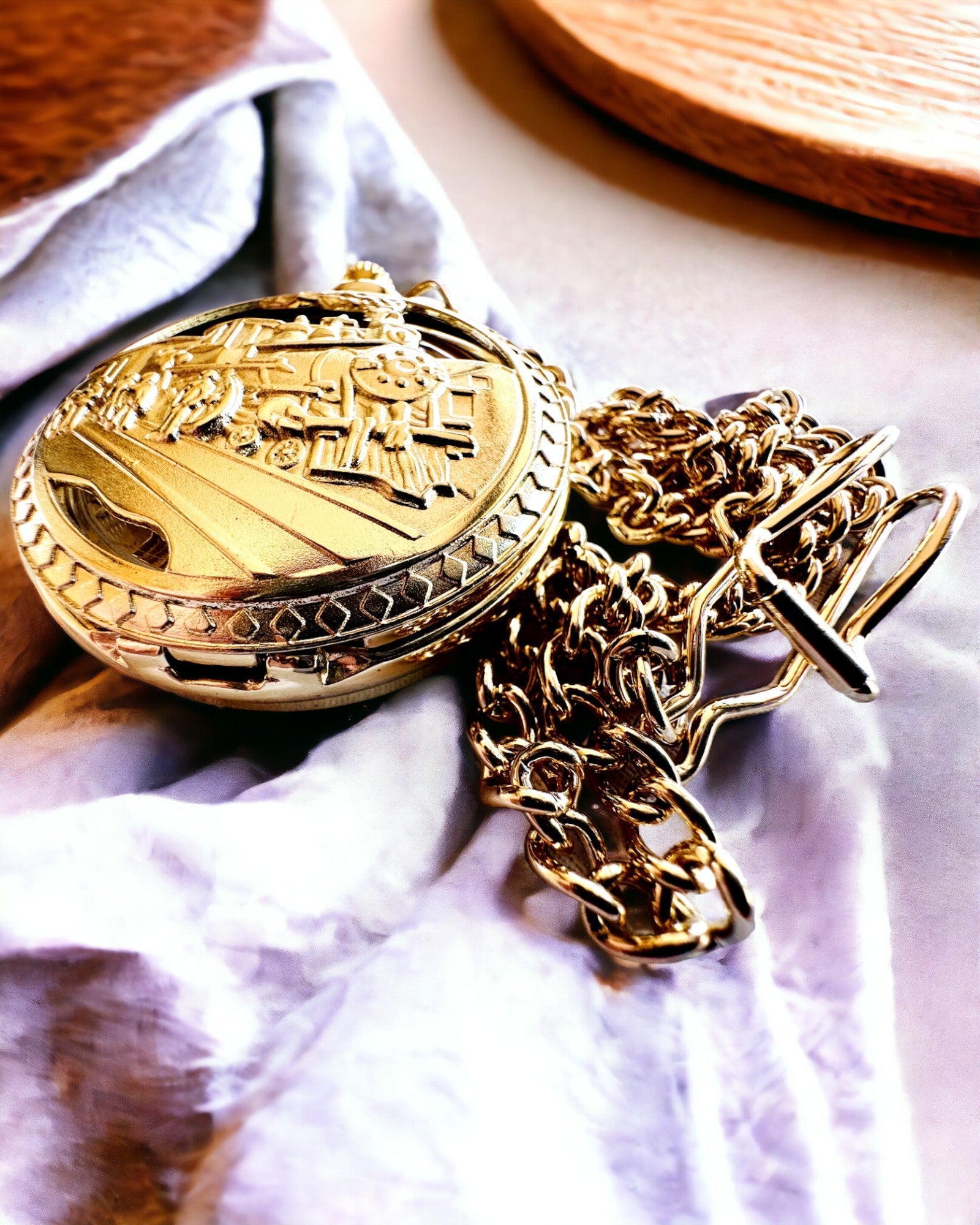 Taschenuhr "Imperialer Zug", Personalisierung mit Gravur möglich, Farbe Gold