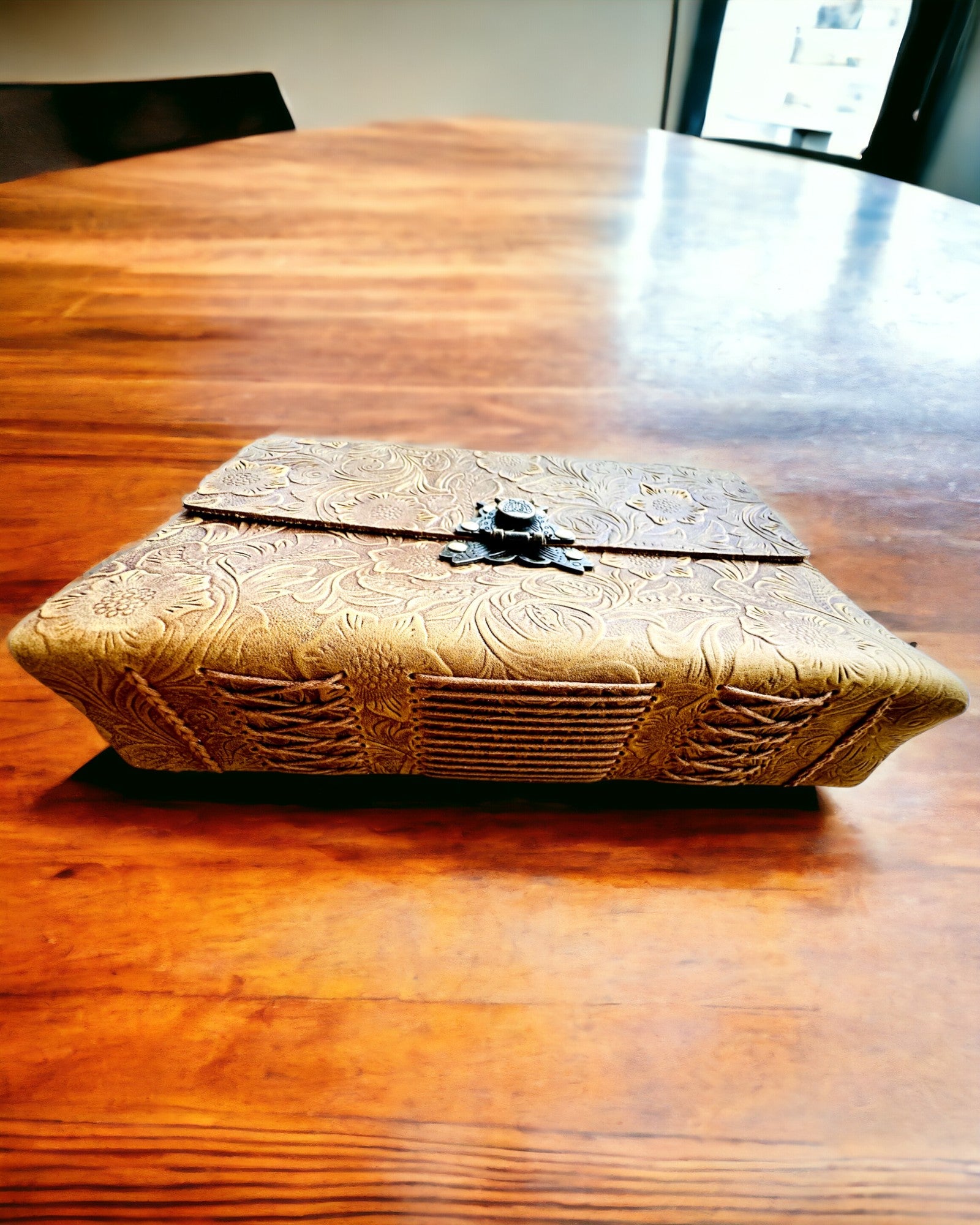 Luxuriöses Retro-Notizbuch mit Ledereinband - "Vintage Elegance", 480 Seiten, personalisierbar mit Gravur