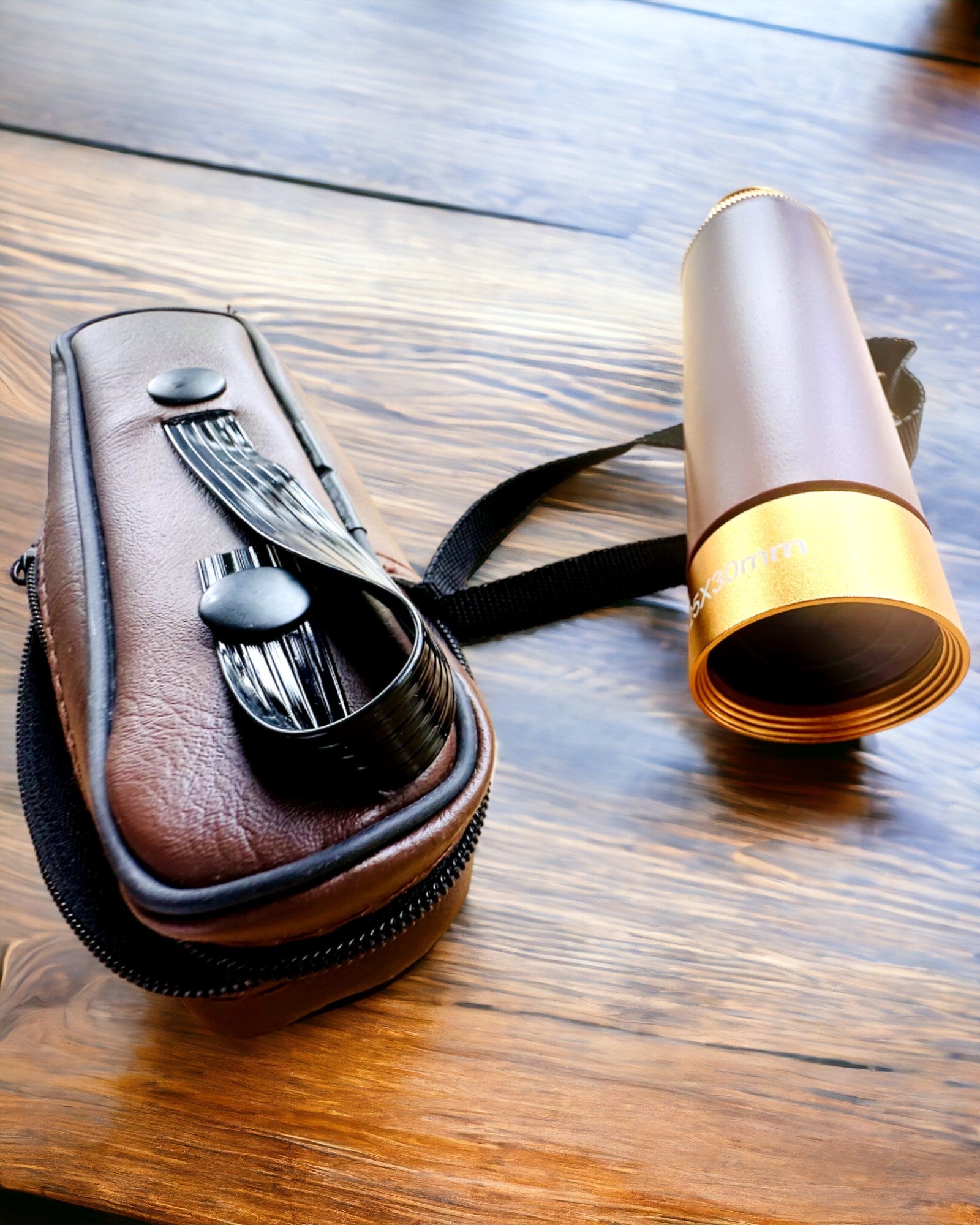 Monokular Explorer 25x30 - Tragbares, faltbares Handteleskop, personalisierbar mit Gravur