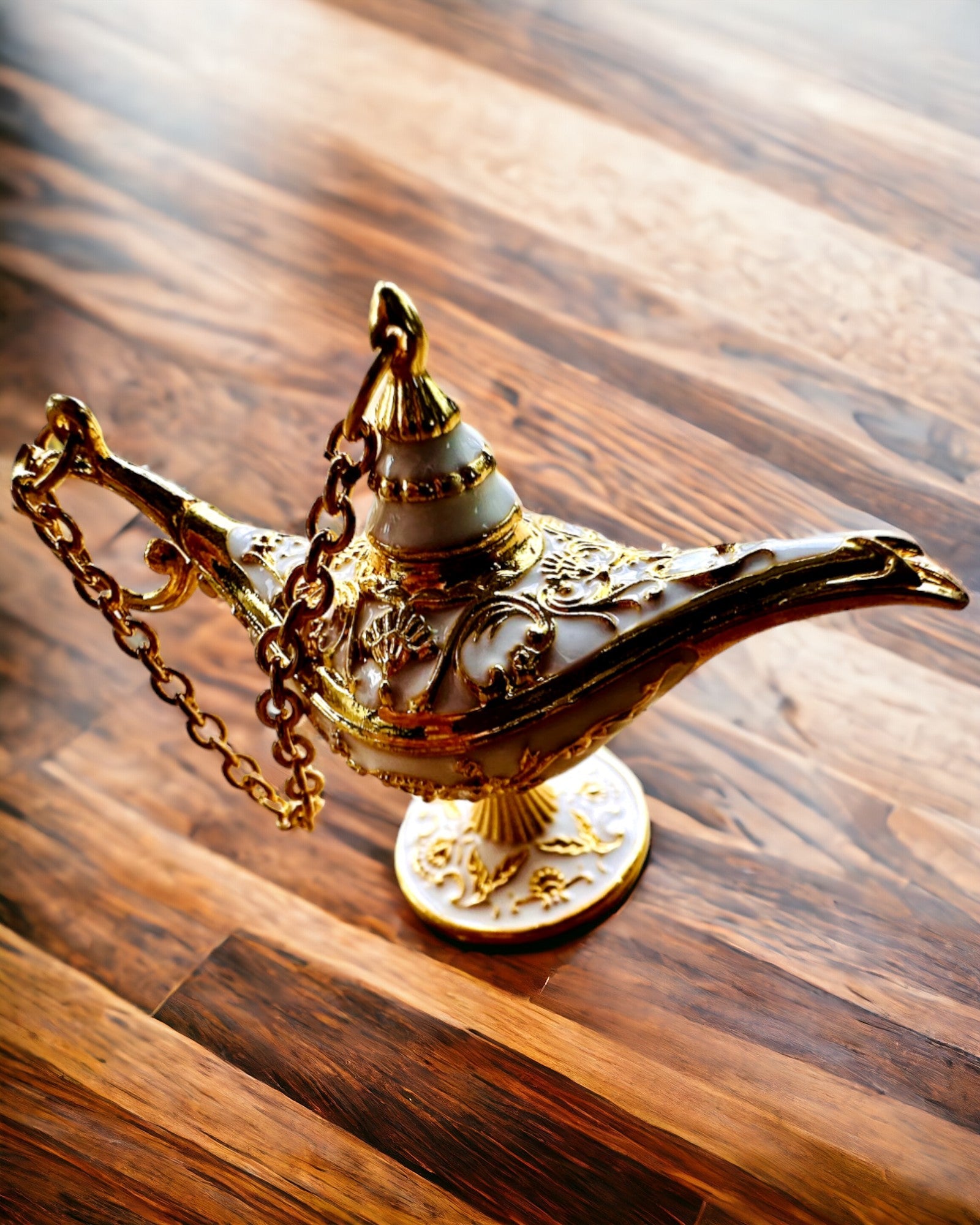 Kleine 4 cm Magische Lampe von Aladin, Schlüsselanhänger, 6 Farbvarianten - Verzauberte Erinnerungen, Personalisierung mit Gravur