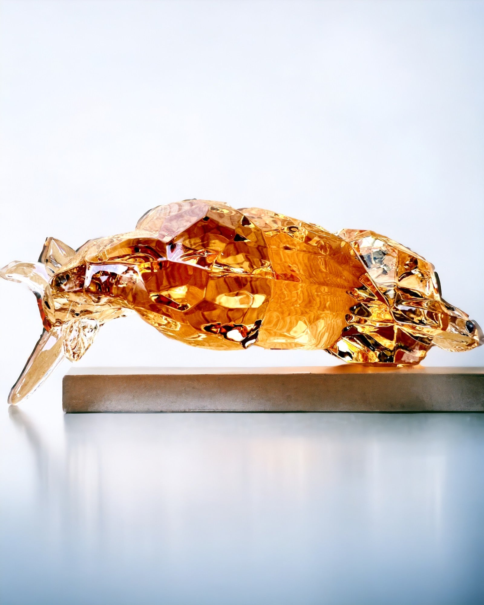 Statue "Złoty Byk" aus Harz, transparentes Design, Personalisierung möglich