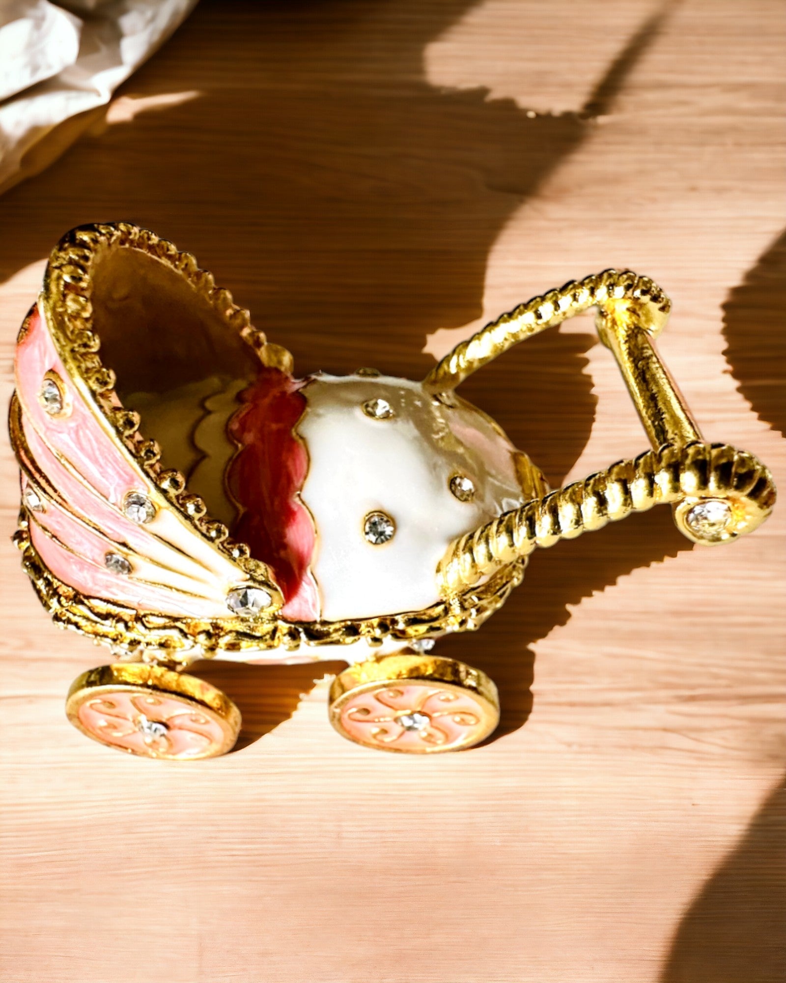 Kleiner Märchenwagen für Schmuck, Schätze - Königliche Eleganz, Personalisierung mit Gravur