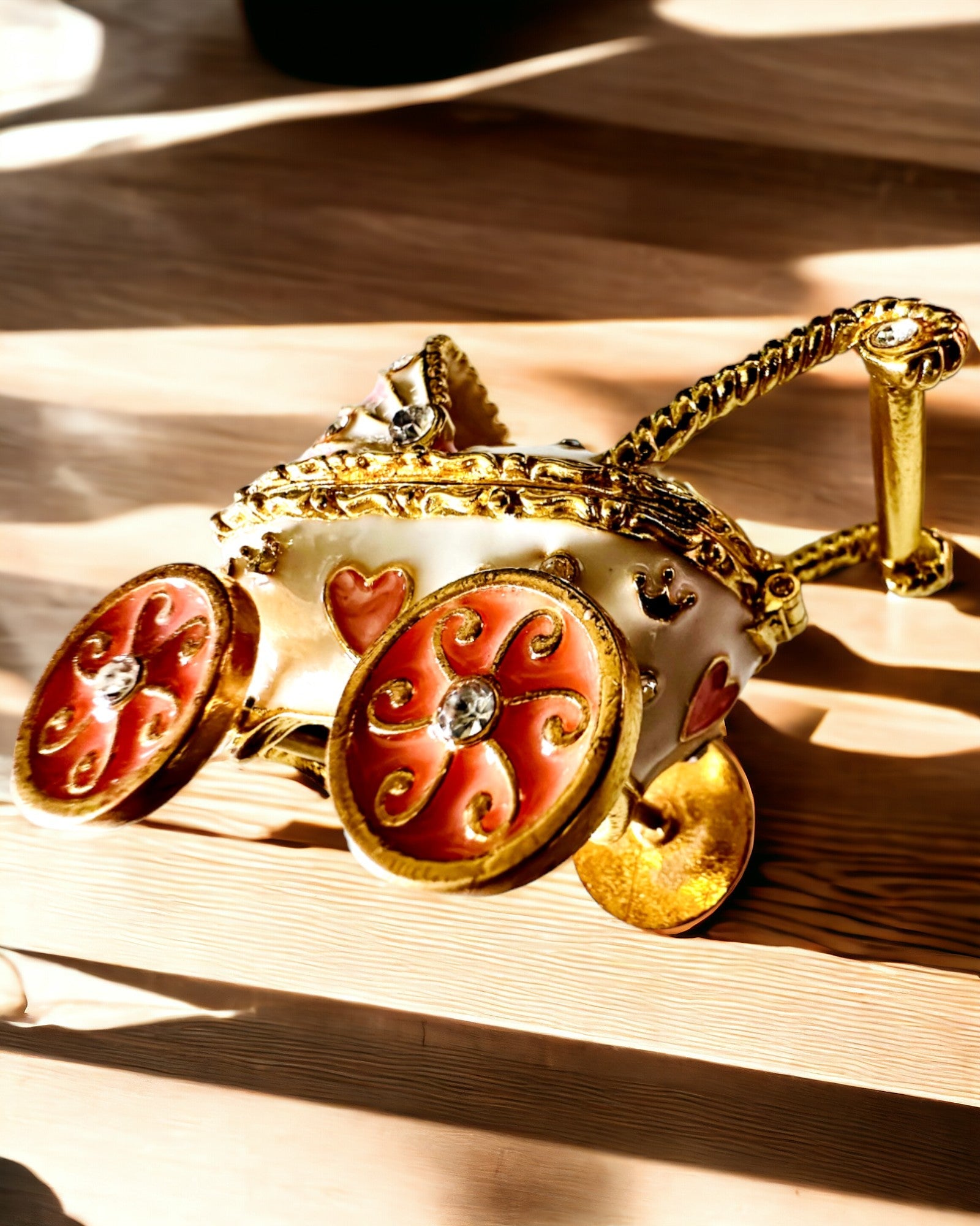 Kleiner Märchenwagen für Schmuck, Schätze - Königliche Eleganz, Personalisierung mit Gravur