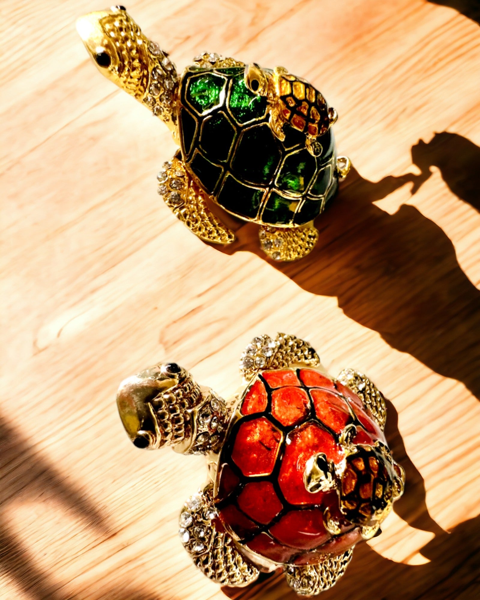 Schmuckkästchen "Schildkrötenfamilie" - Farbe Grün, Personalisierung mit Gravur