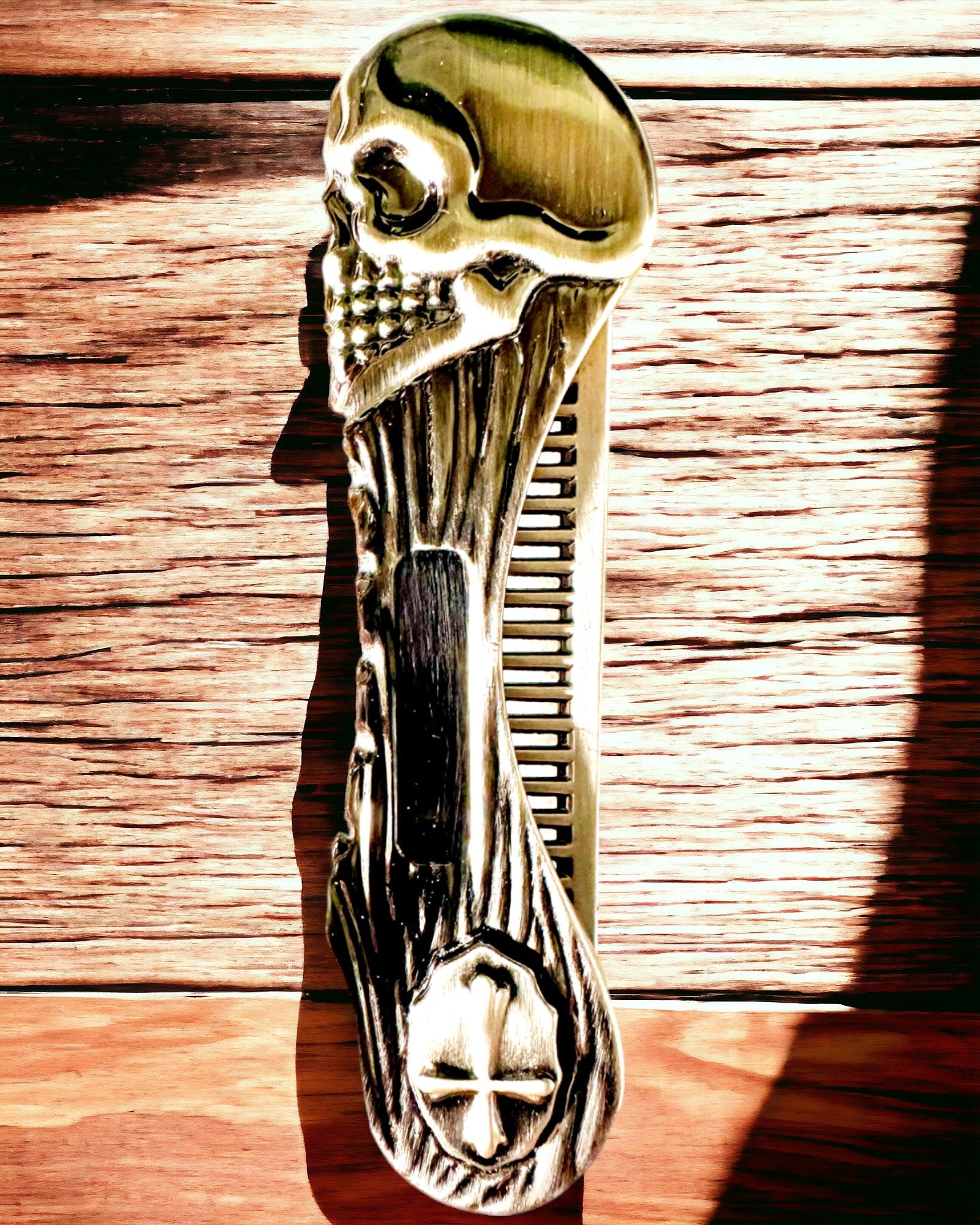 Mystic Skull Comb - Premium-Kamm, Personalisierung mit Gravur möglich