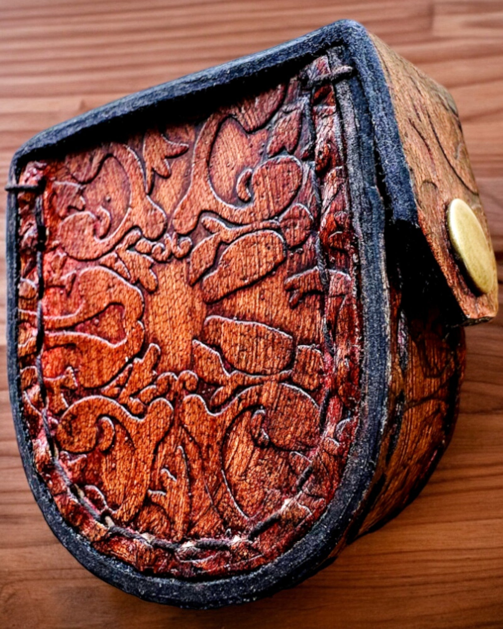 Elegantes Maharadscha-Etui für Taschenuhr oder Kompass - Personalisierung mit Gravur möglich