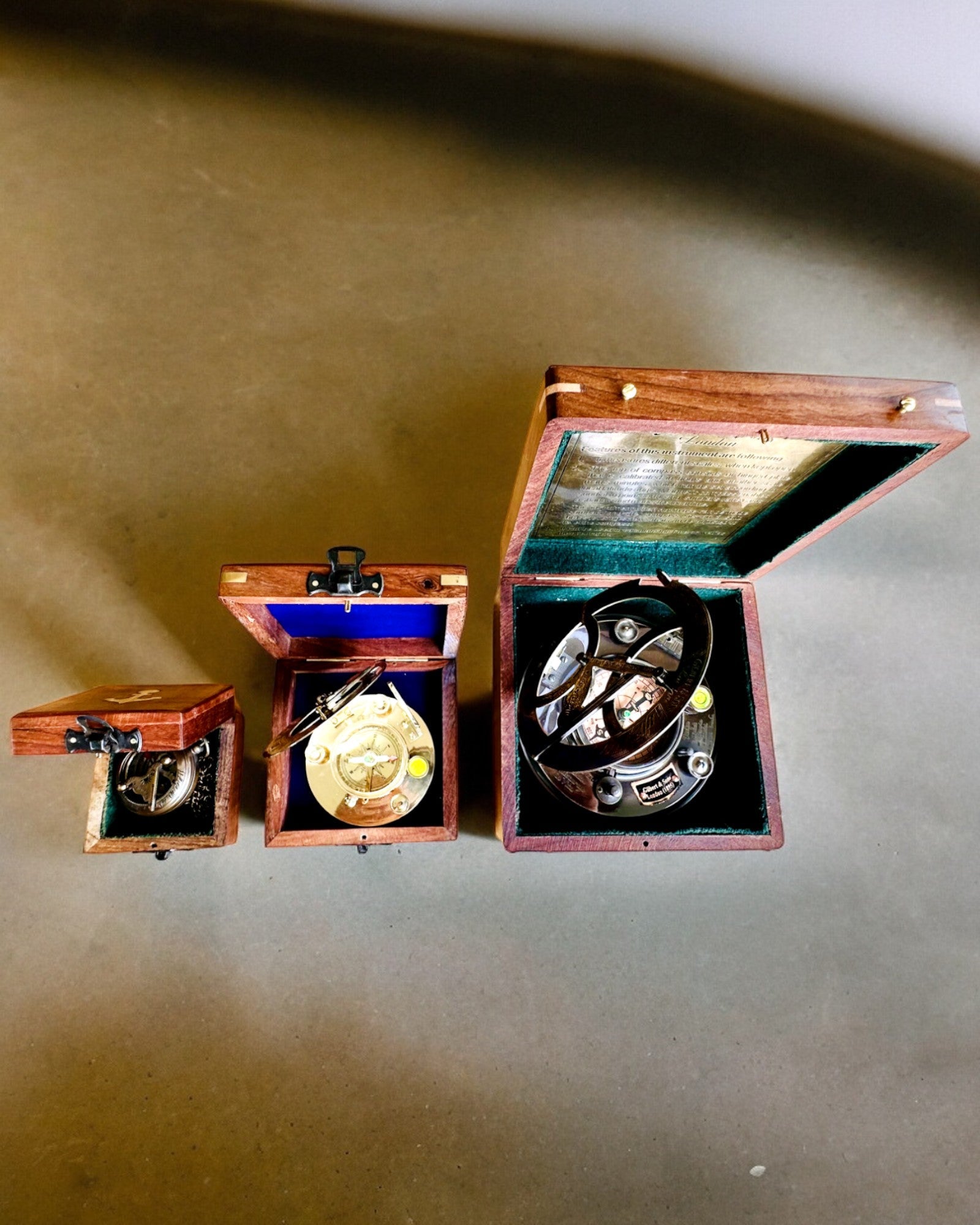 Holzkiste für Kompass "Navigator" - Möglichkeit zur Personalisierung mit Gravur