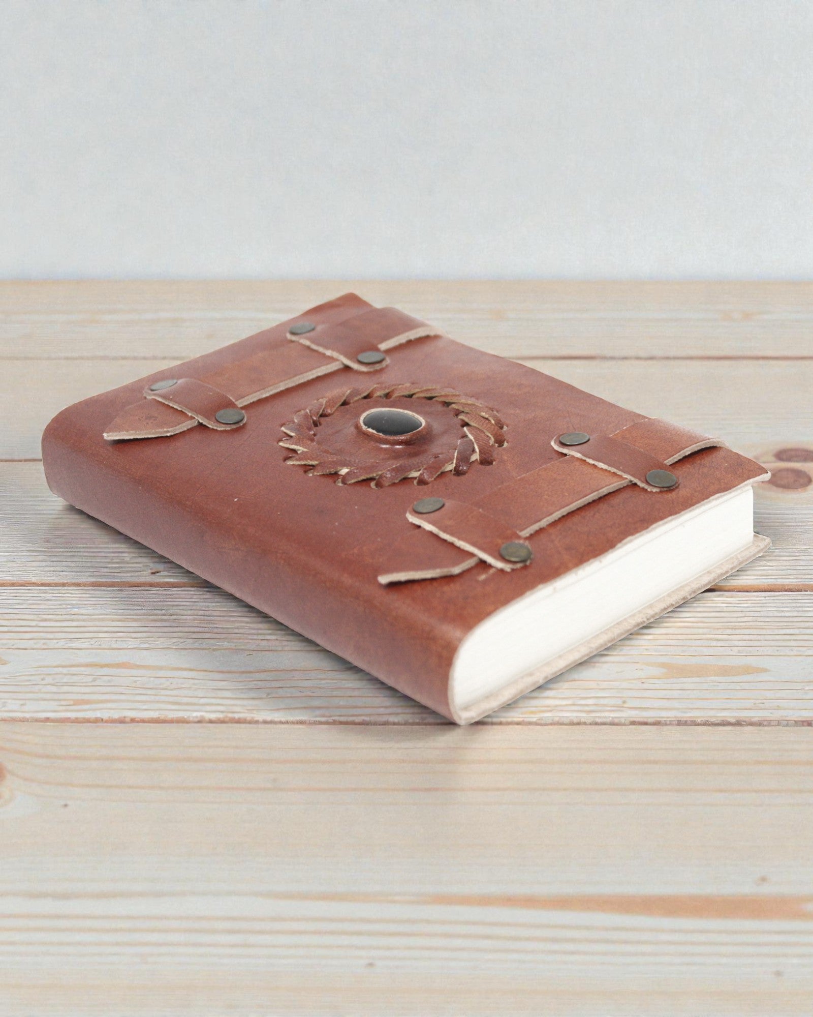 Leder-Notizbuch Schwarzer Onyx mit Riemen – 15x10 cm