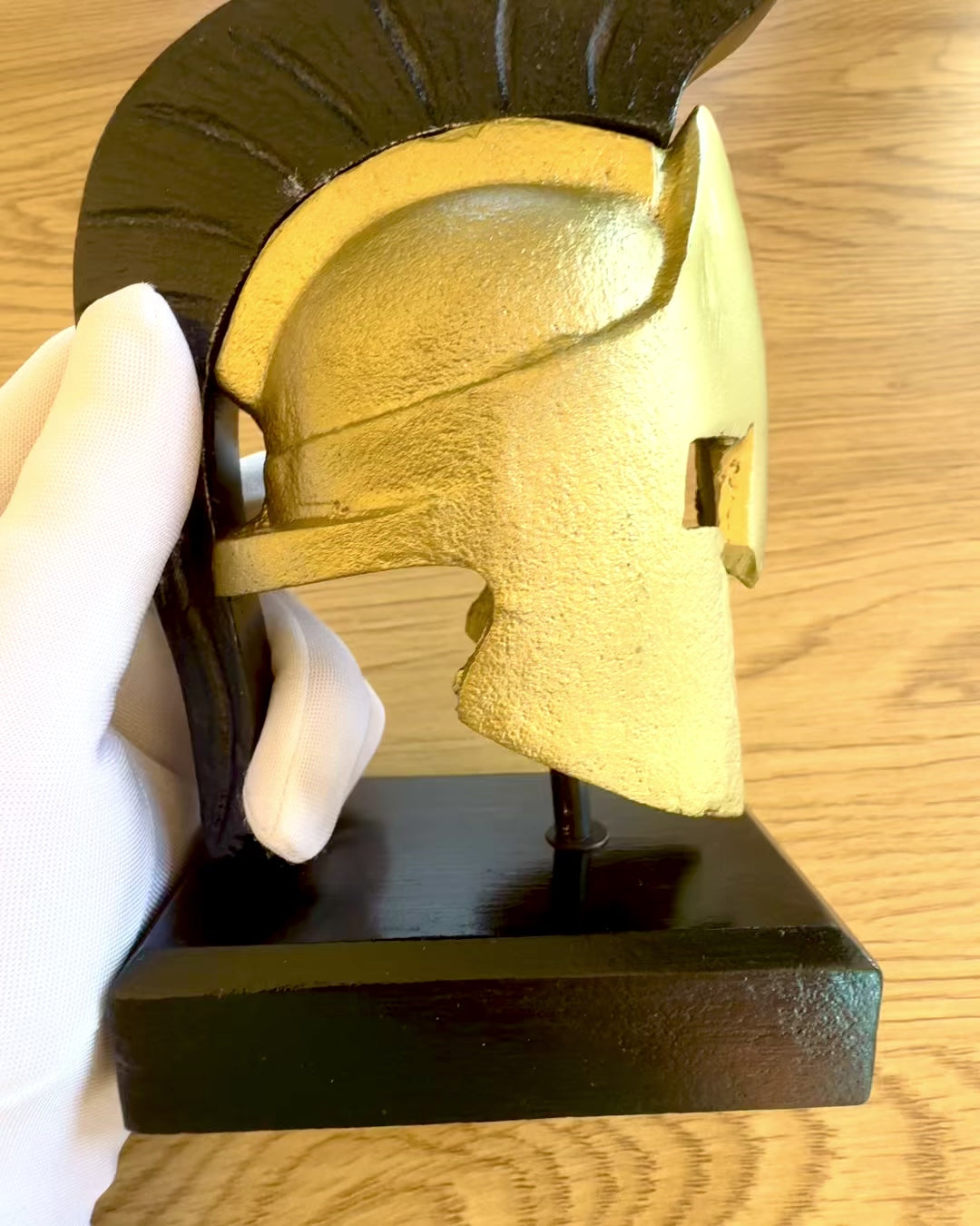 Spartanischer Premium-Helm – handgefertigte dekorative Skulptur, personalisierbar mit Gravur als Geschenk