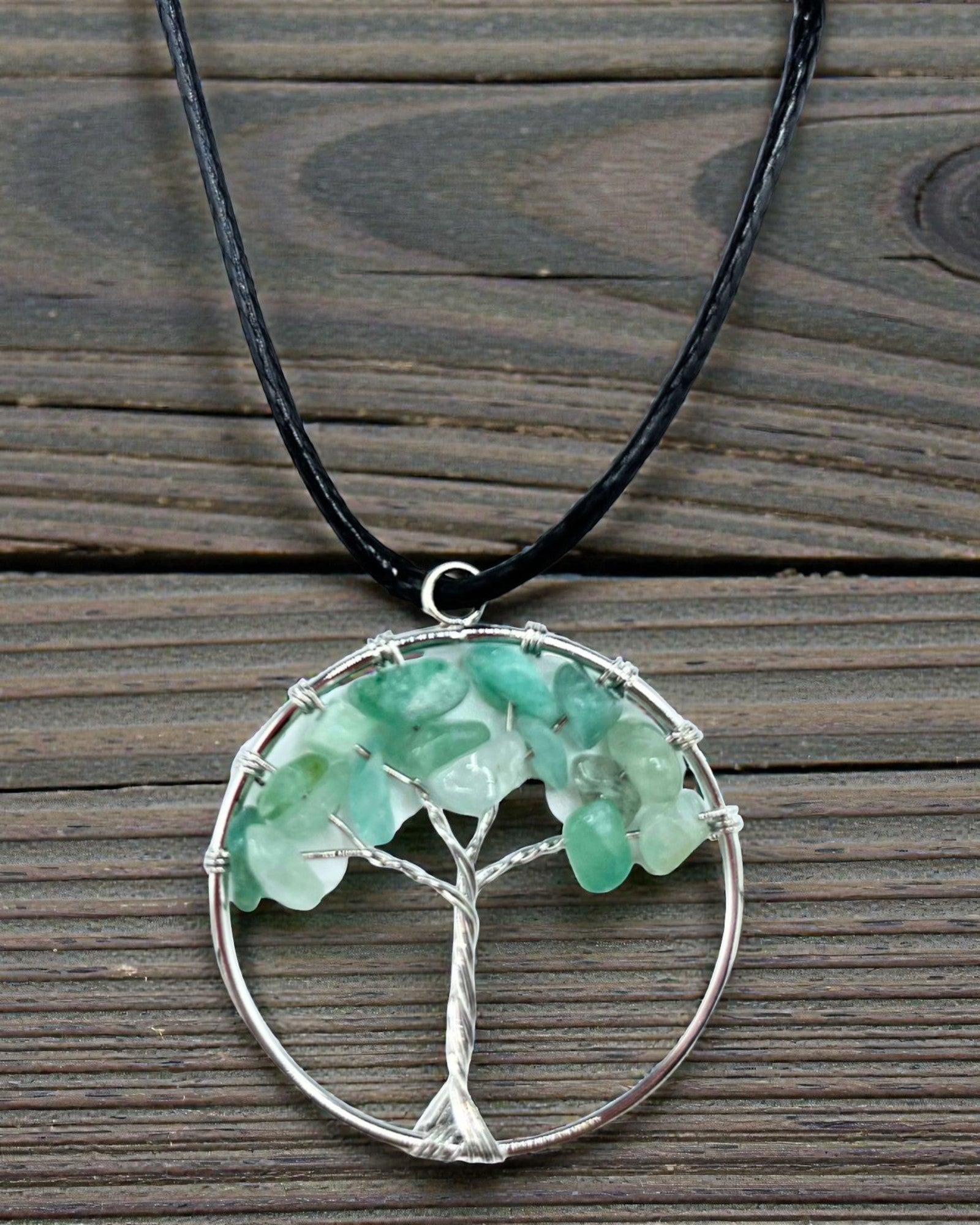 Halskette Baum des Lebens Ruhe und Harmonie – Jadeit