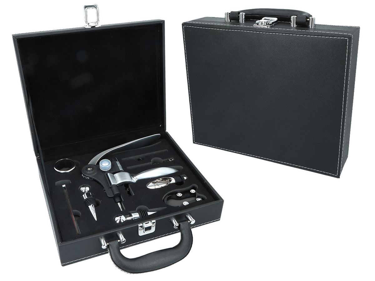 Weinzubehör-Set in elegantem Koffer mit Möglichkeit zur Personalisierung durch Gravur