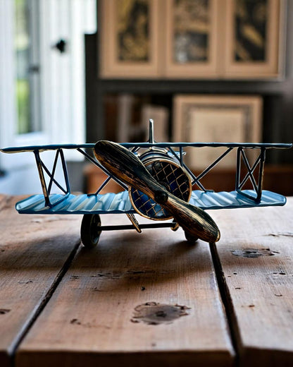 Metallmodellflugzeug Blue Baron – retro, als Geschenk, mit Gravuroption