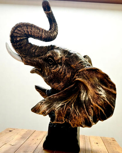 Dekorative Statuette "Stolz der Savanne" – Elefantenkopf-Figur mit Gravurmöglichkeit, als Geschenk