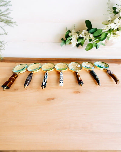 Große Retro-Lupe, Möglichkeit zur Personalisierung als Geschenk mit Gravur - Auswahlmöglichkeiten verfügbar