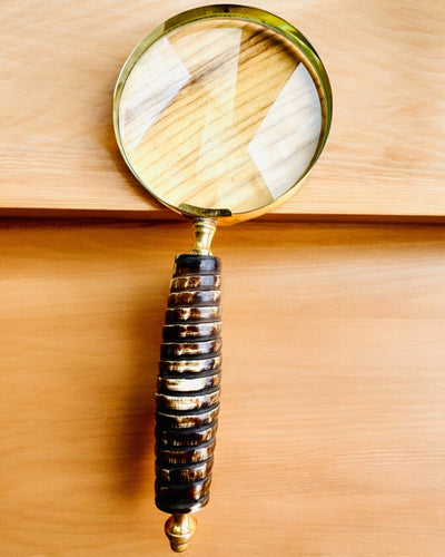 Große Retro-Lupe, Möglichkeit zur Personalisierung als Geschenk mit Gravur - Auswahlmöglichkeiten verfügbar