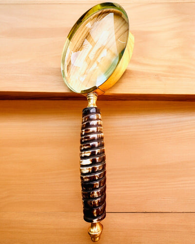 Große Retro-Lupe, Möglichkeit zur Personalisierung als Geschenk mit Gravur - Auswahlmöglichkeiten verfügbar